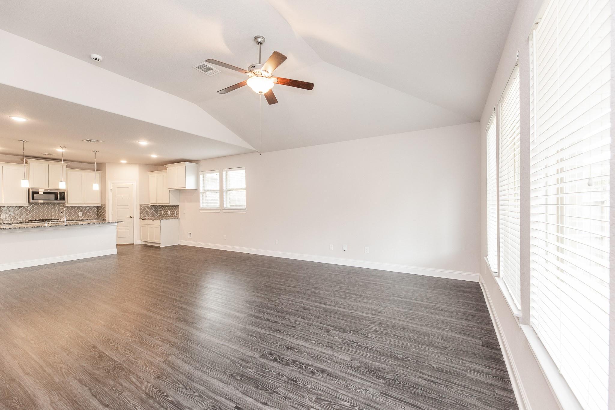 16611 Highland Country Drive Property Photo 12