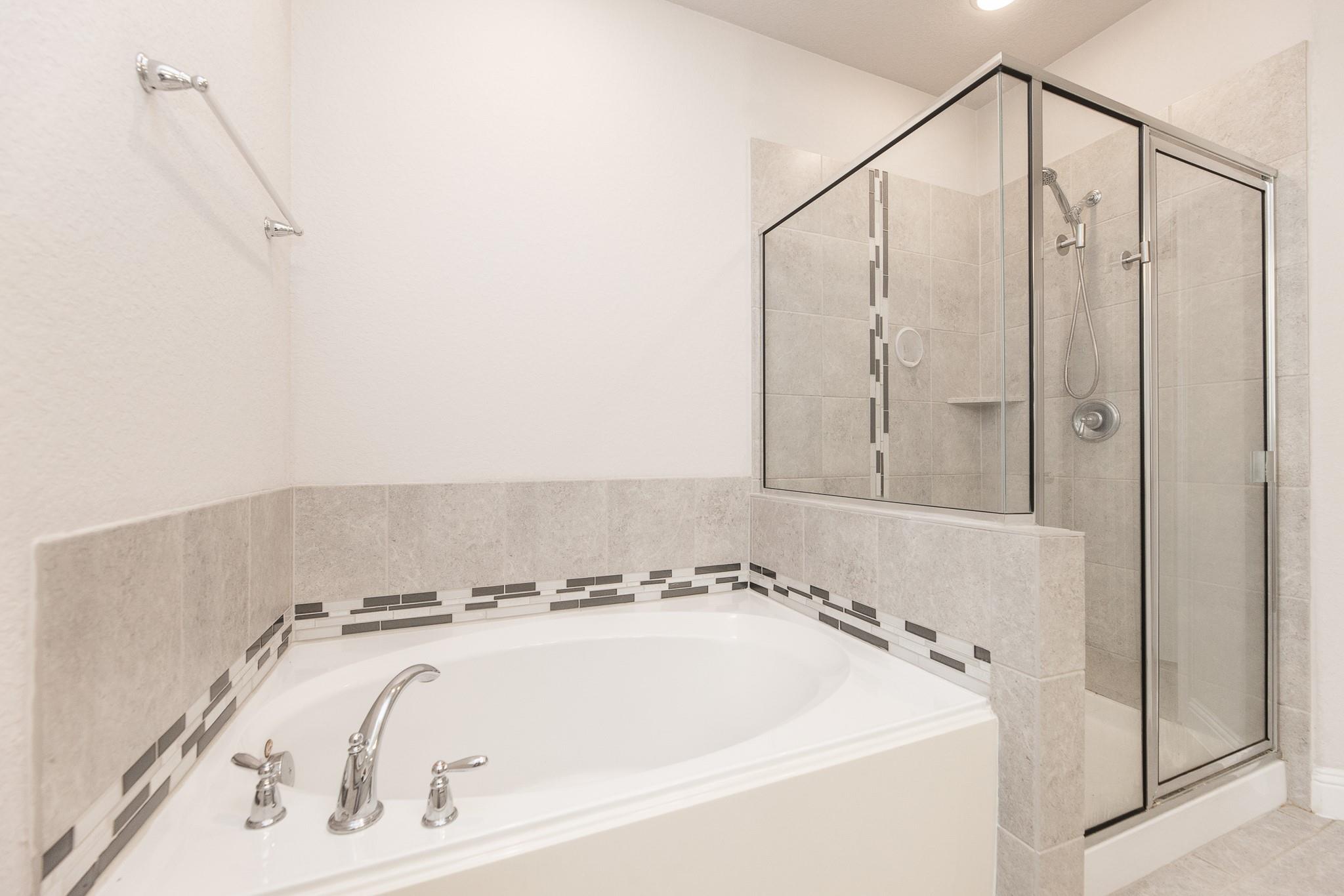 16611 Highland Country Drive Property Photo 24