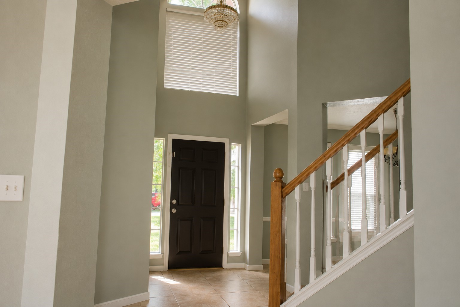 2723 Wisteria Walk Property Photo 4
