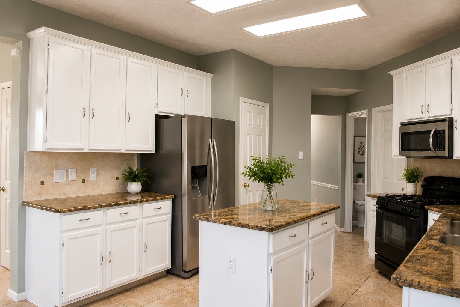 2723 Wisteria Walk Property Photo 8