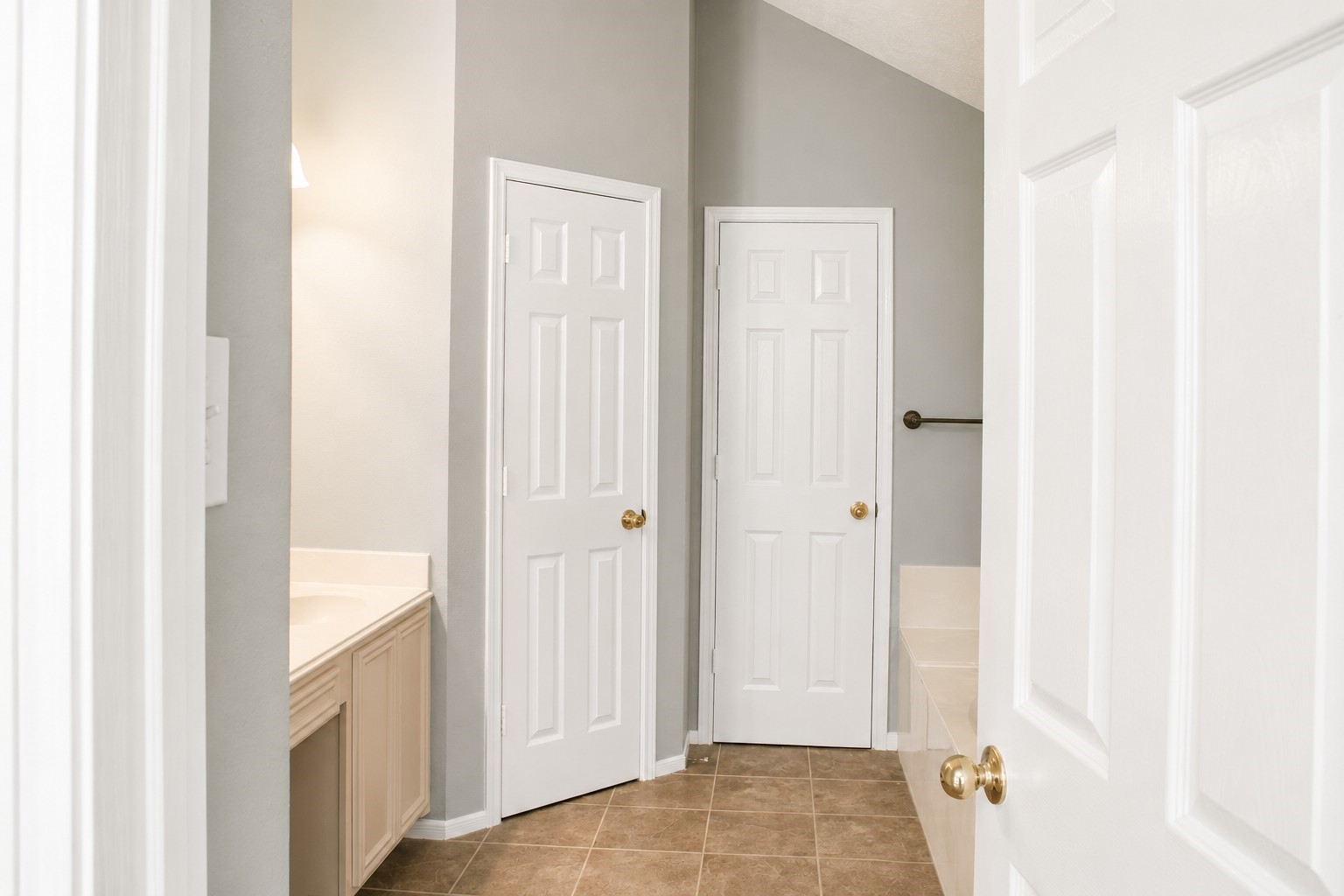 2723 Wisteria Walk Property Photo 16