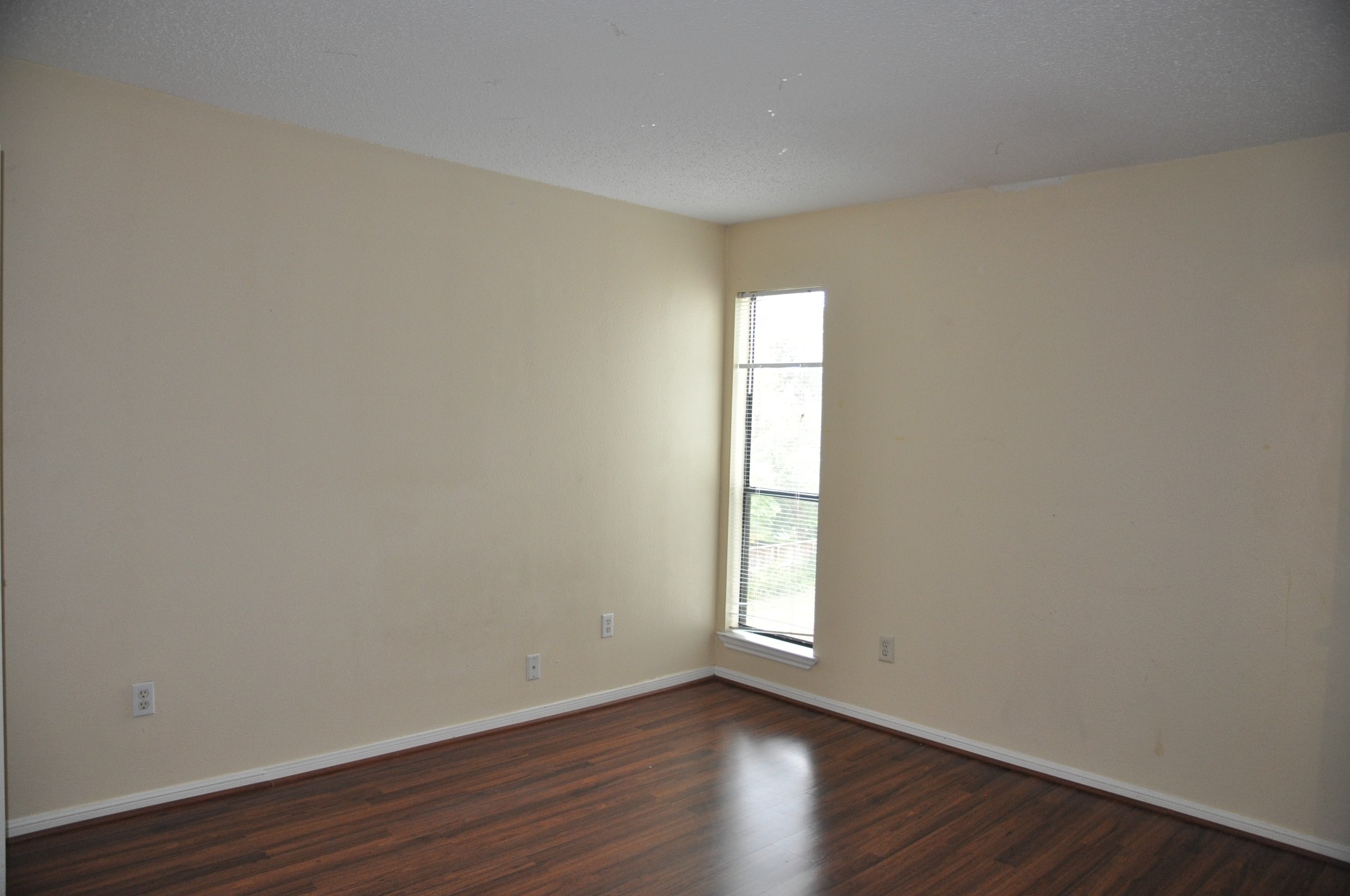 3754 Tanglewilde Street C16 Property Photo 15