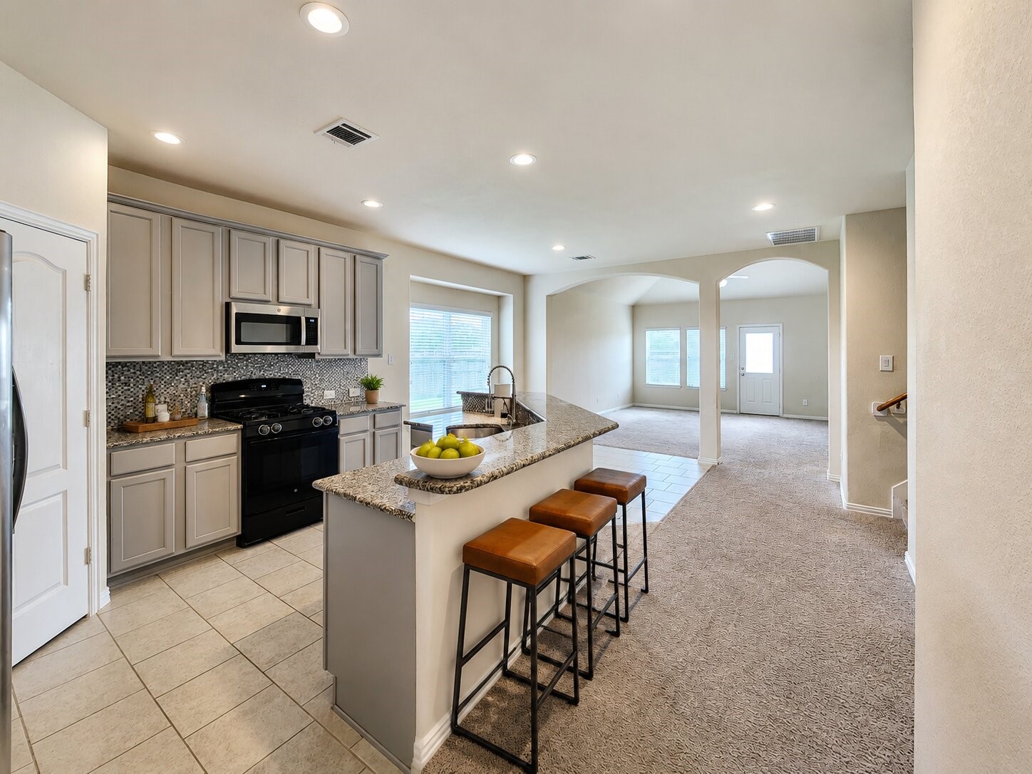 2119 Del Mar Drive Property Photo 5