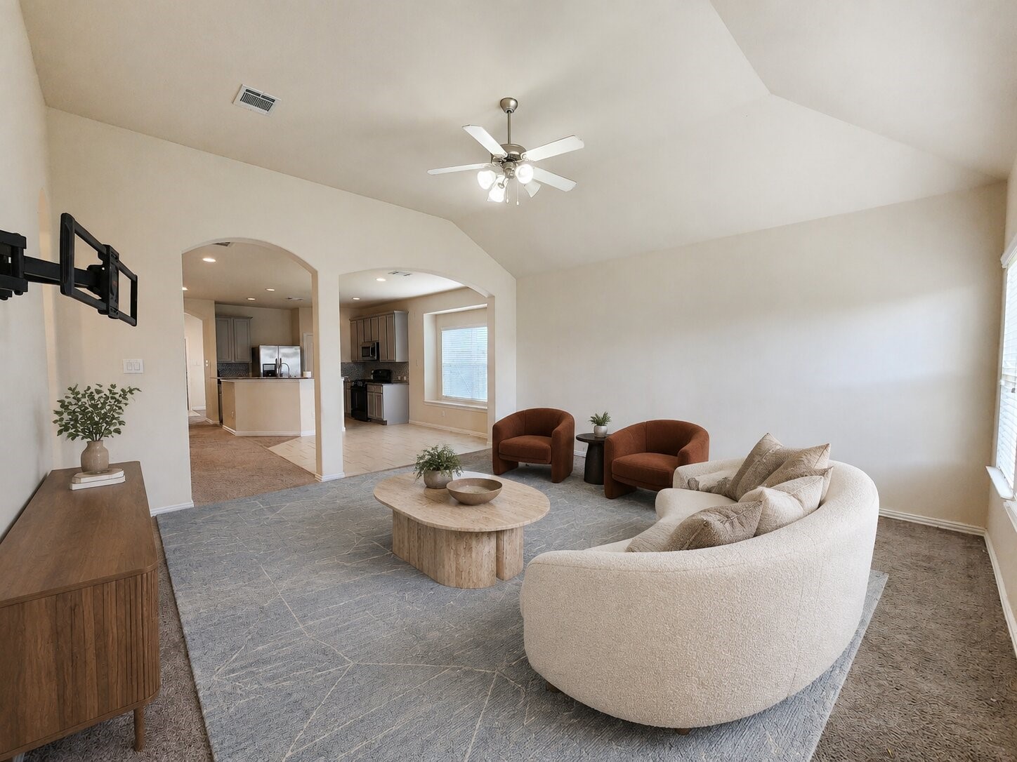 2119 Del Mar Drive Property Photo 8