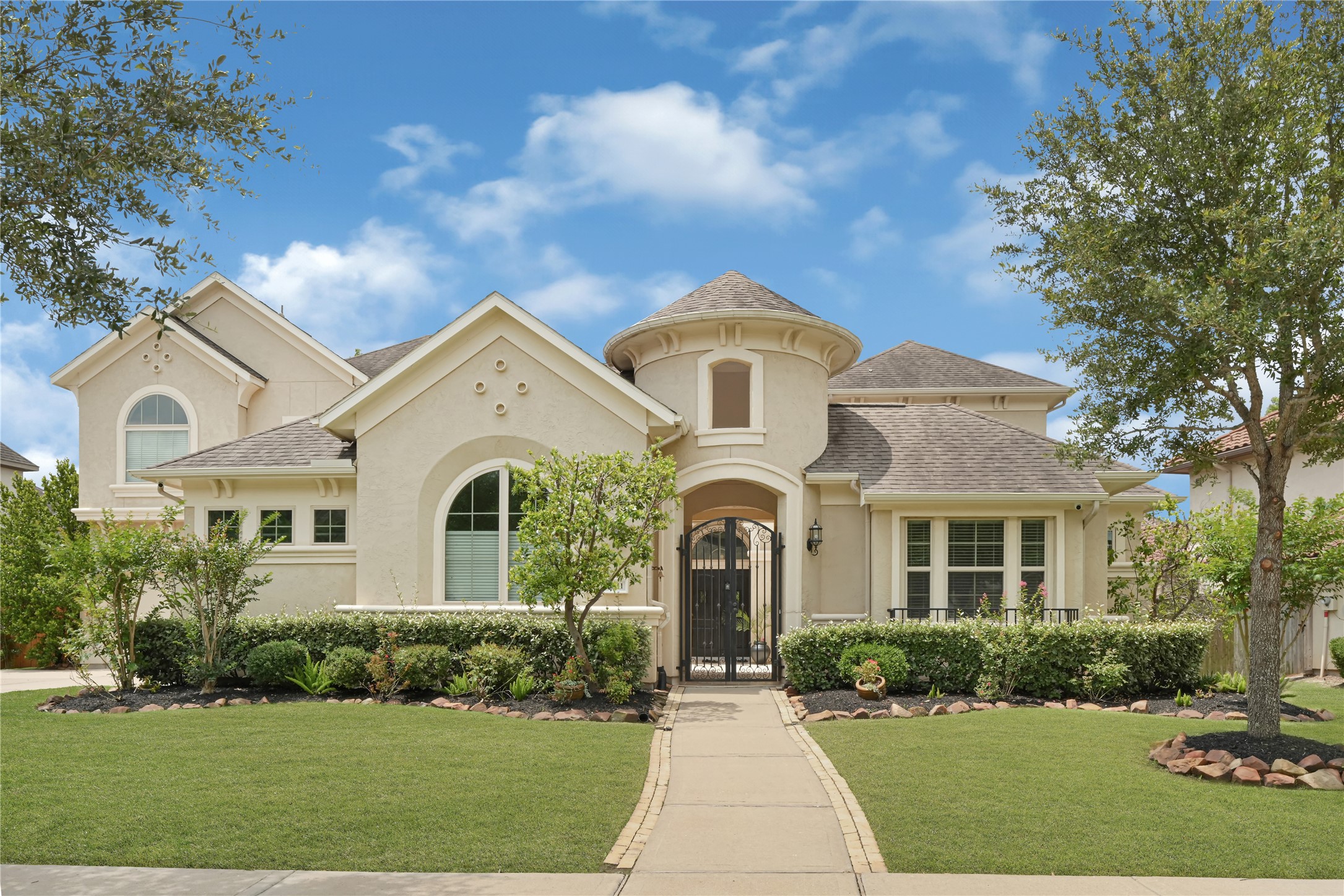 5811 Yango Terrace Lane Property Photo