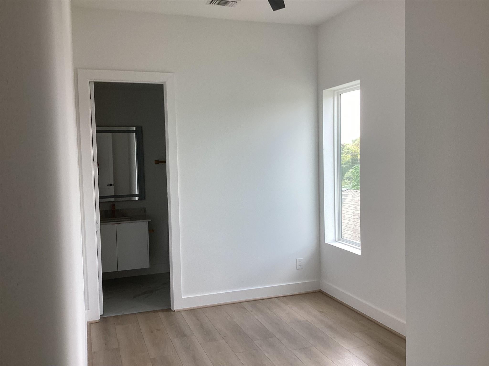 3116 Clay Street Property Photo 16