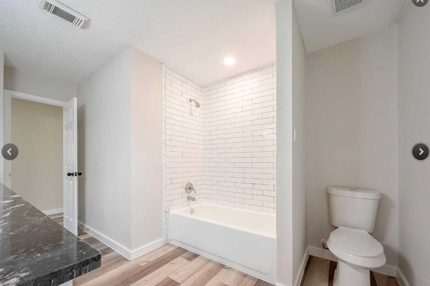 1011 Klamath Lane Property Photo 11