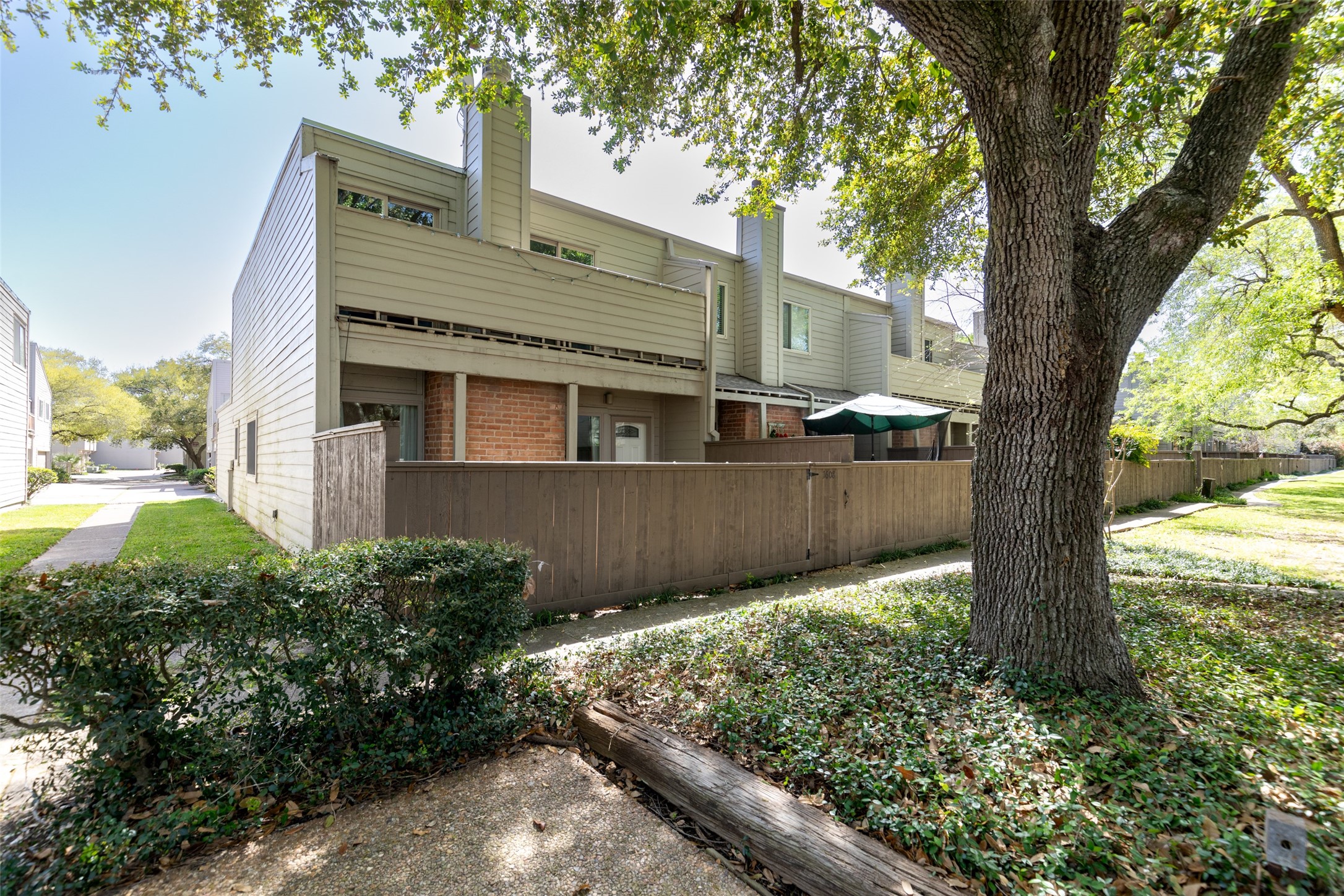 1608 Prairie Mark Lane Property Photo