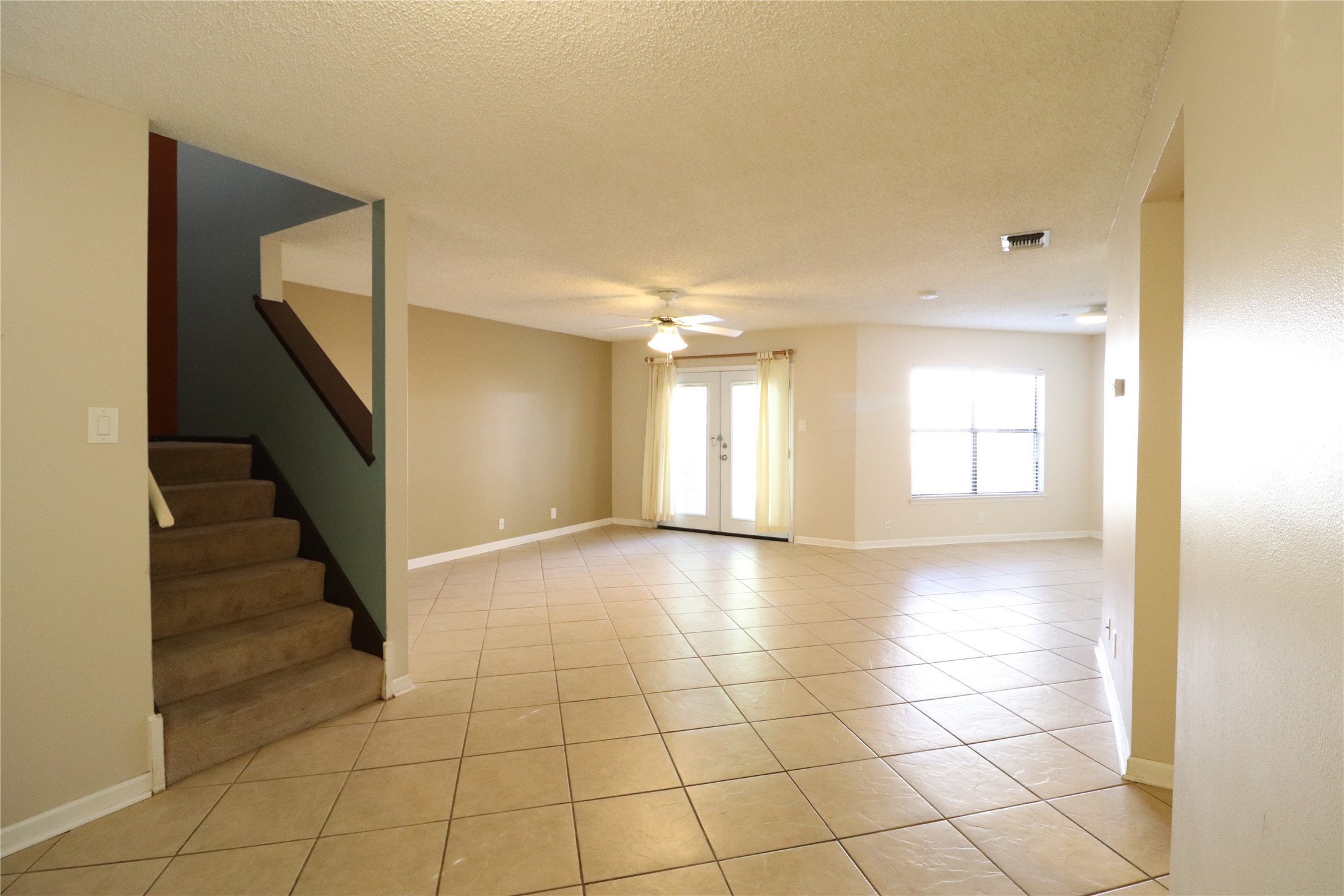 13026 Cavern Park Drive Property Photo 3