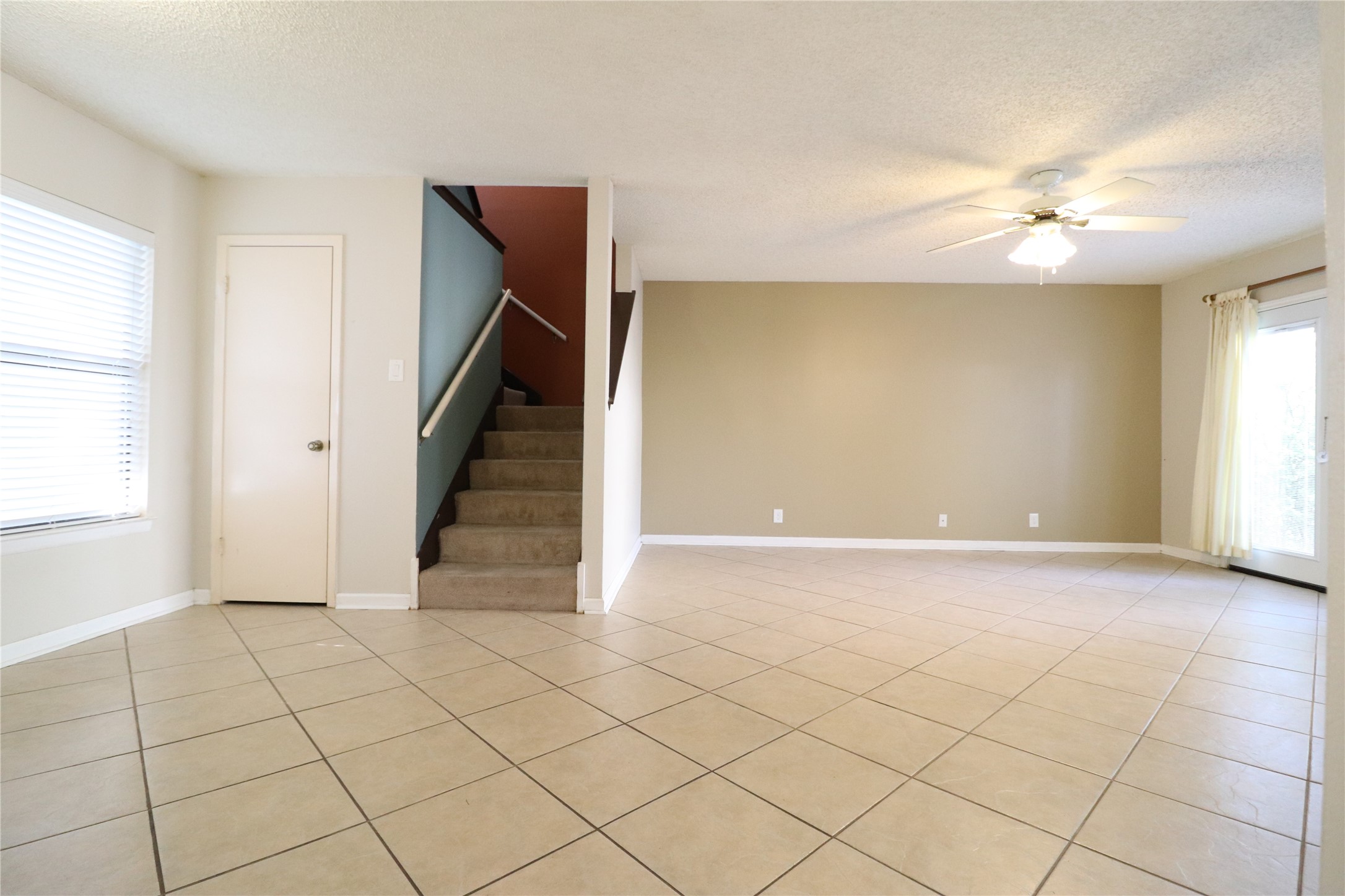 13026 Cavern Park Drive Property Photo 4