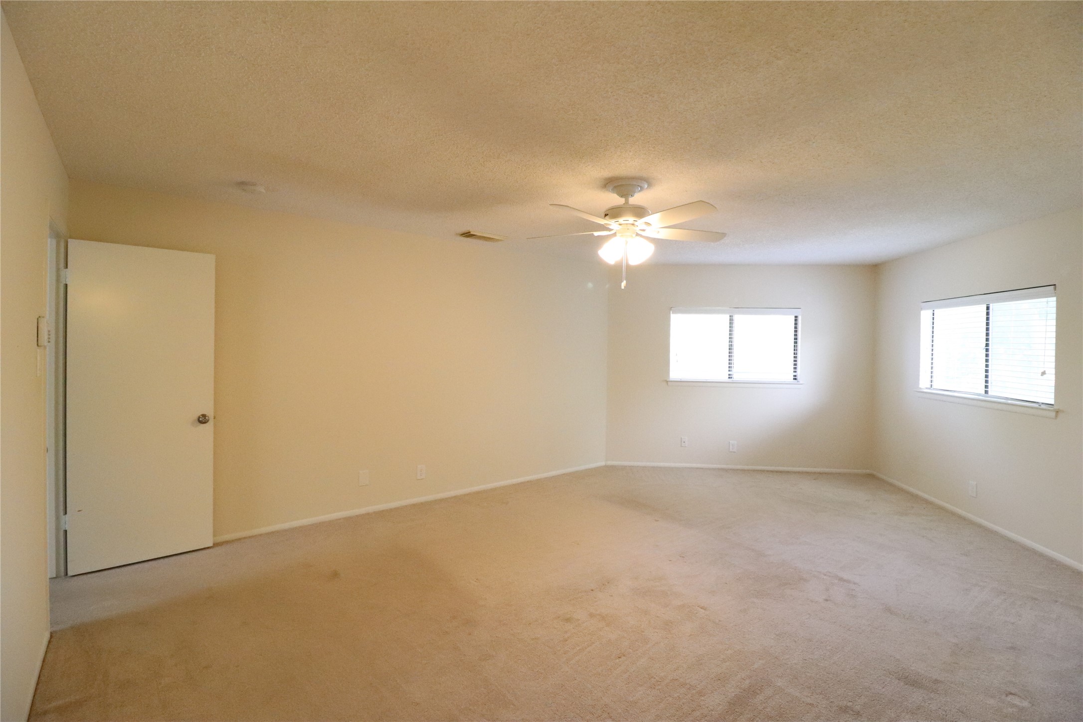 13026 Cavern Park Drive Property Photo 17