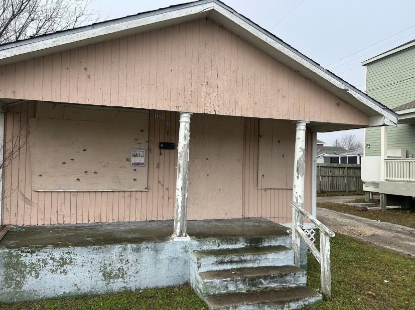 1315 52nd Street Property Photo 1
