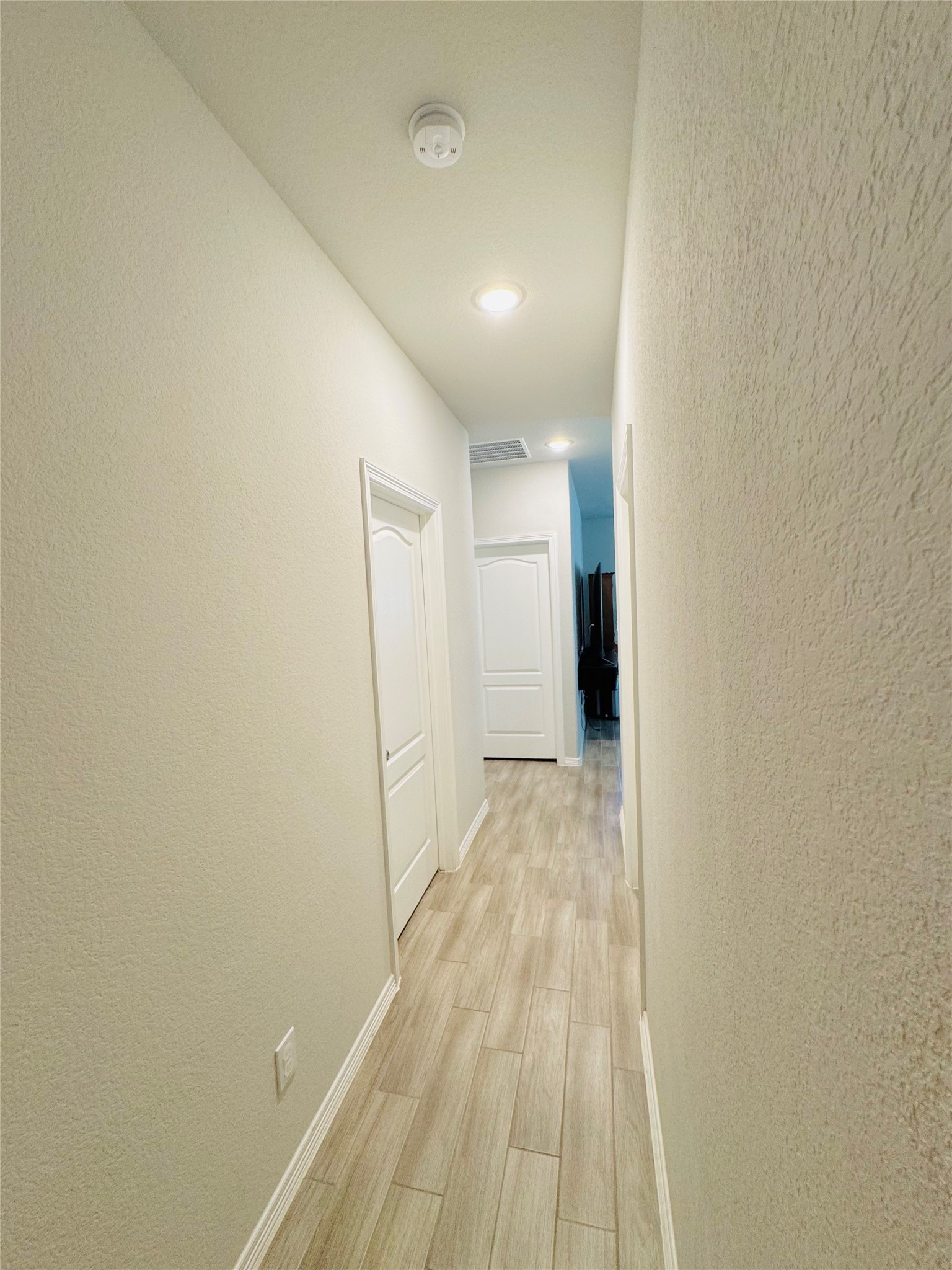24702 Russet Bluff Trail Property Photo 3