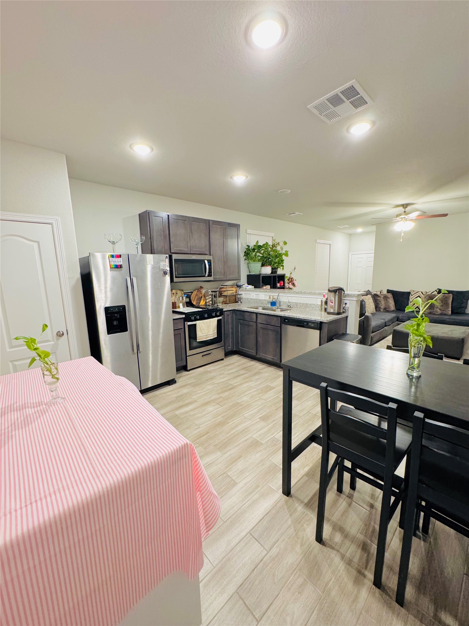 24702 Russet Bluff Trail Property Photo 9