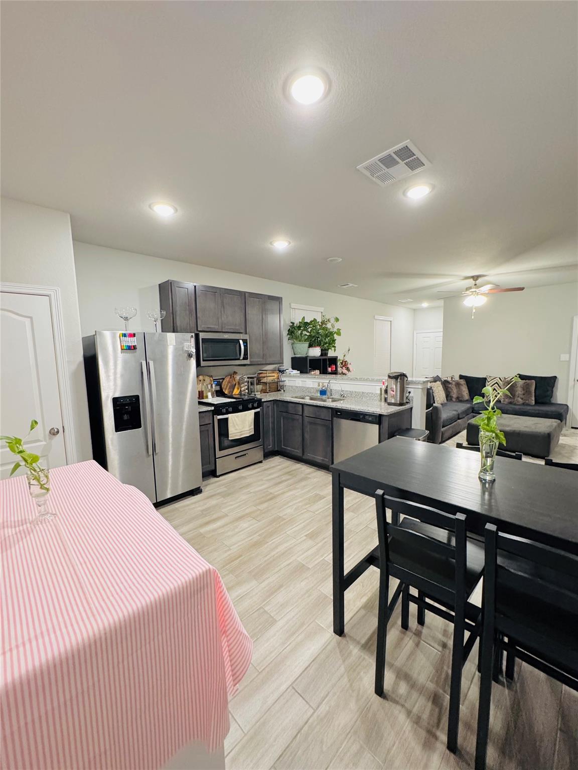 24702 Russet Bluff Trail Property Photo 11