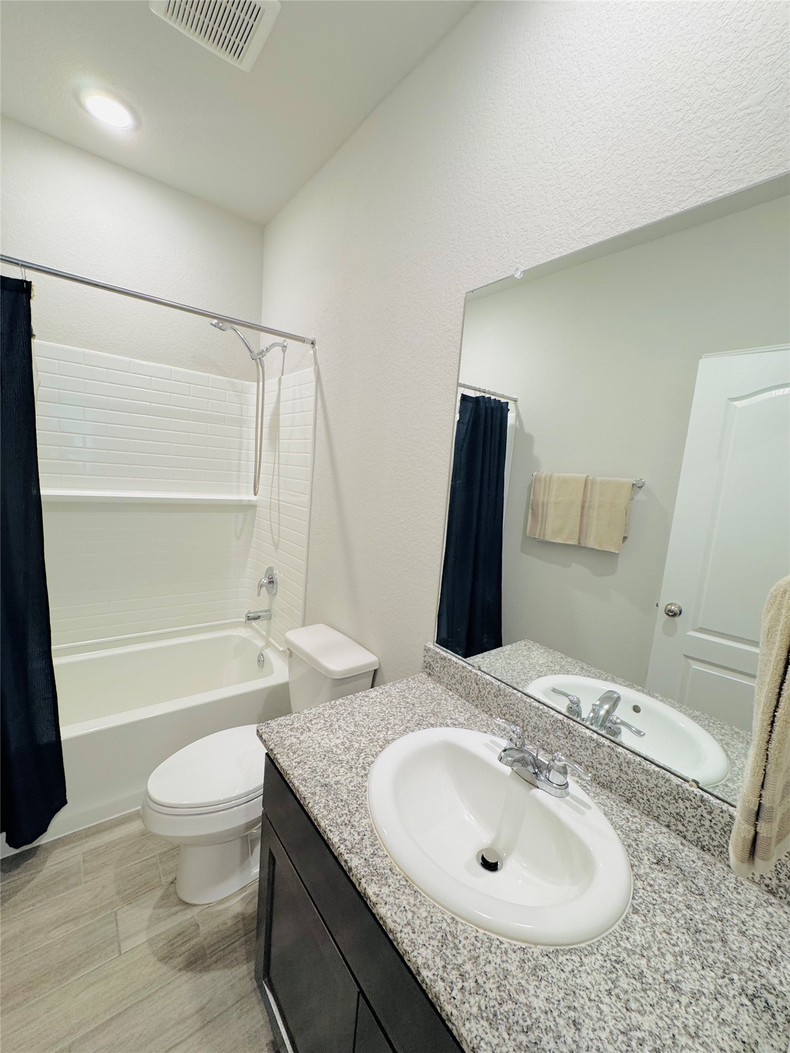 24702 Russet Bluff Trail Property Photo 13