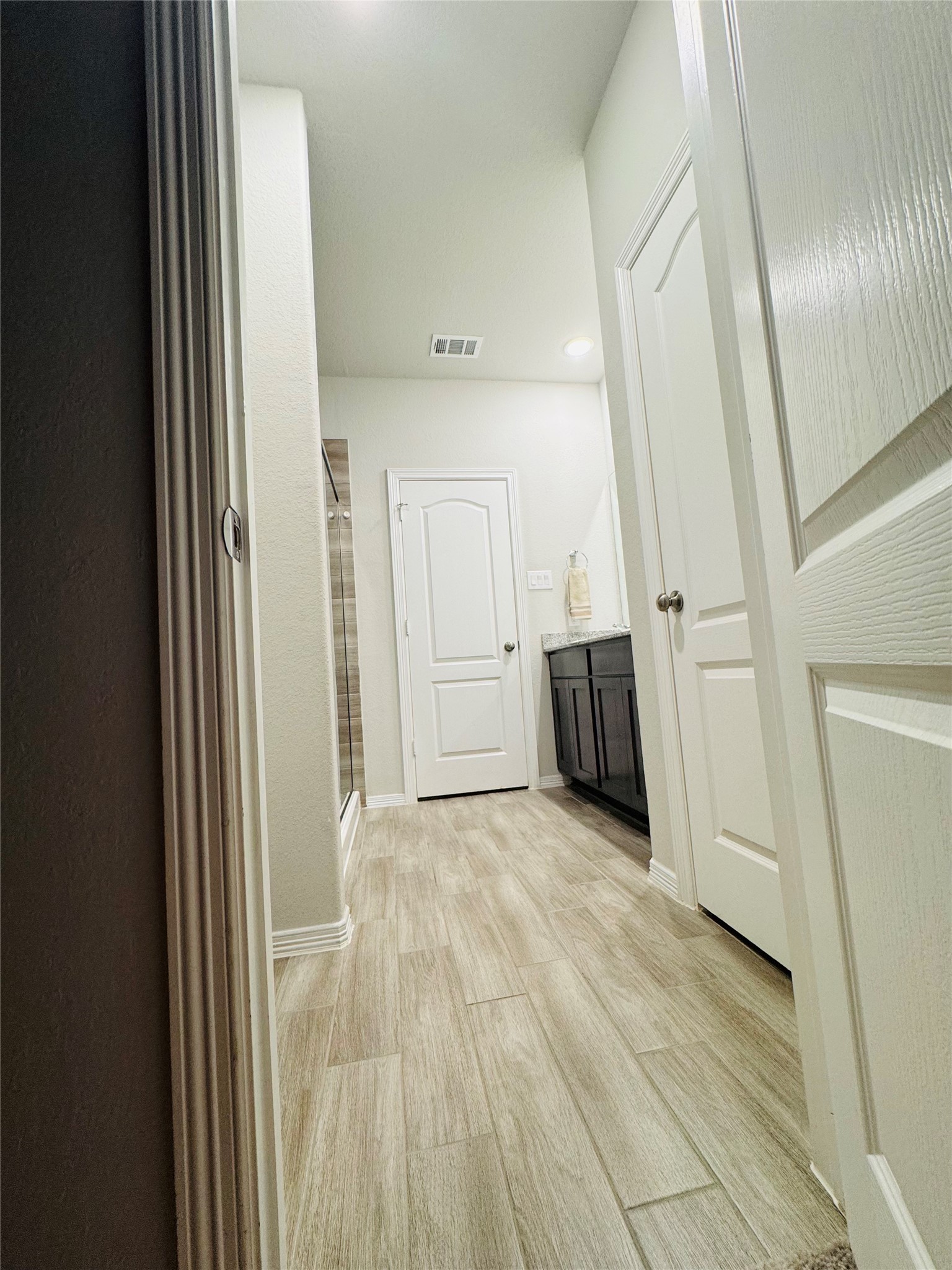 24702 Russet Bluff Trail Property Photo 14