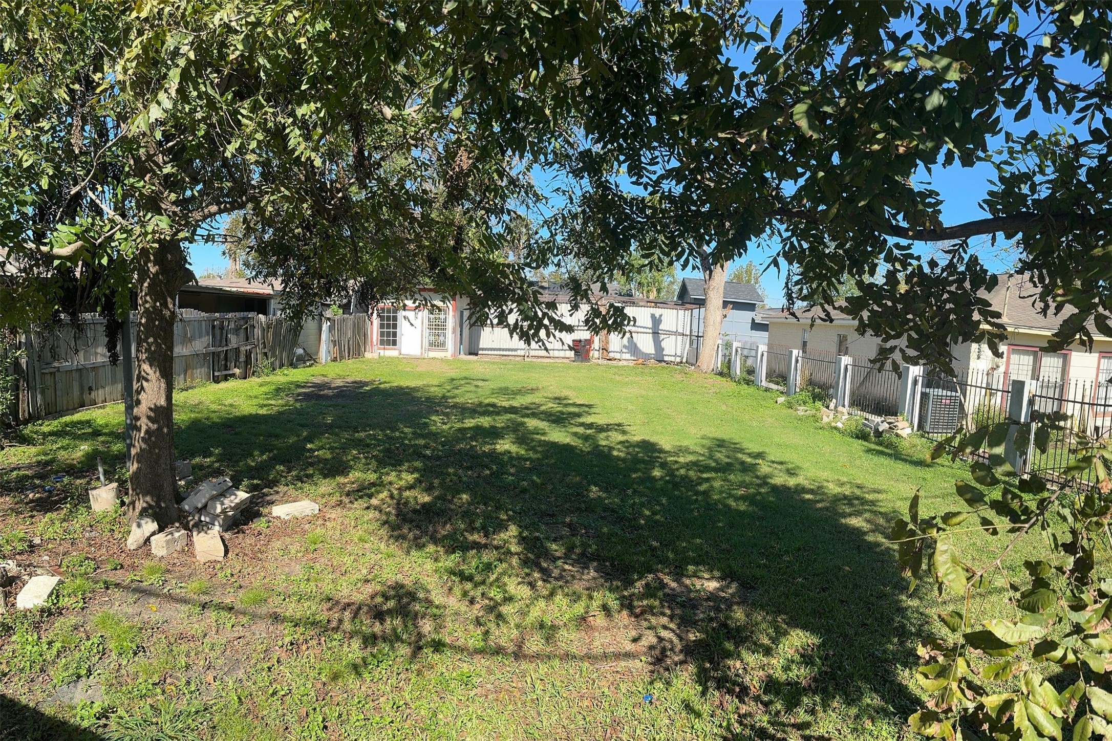 7007 Eagle Pass Street Property Photo 4