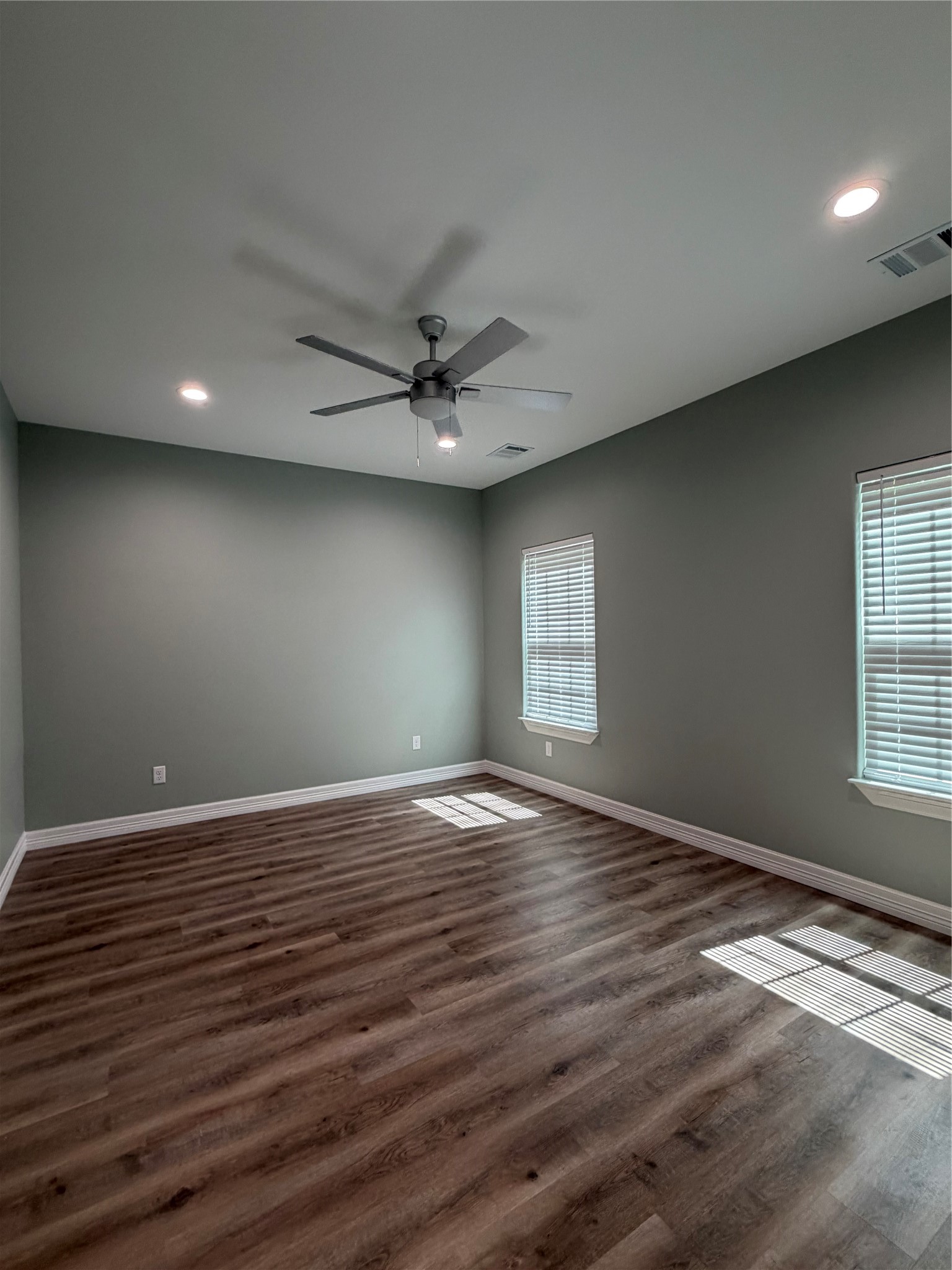408 Mary Avenue Property Photo 8
