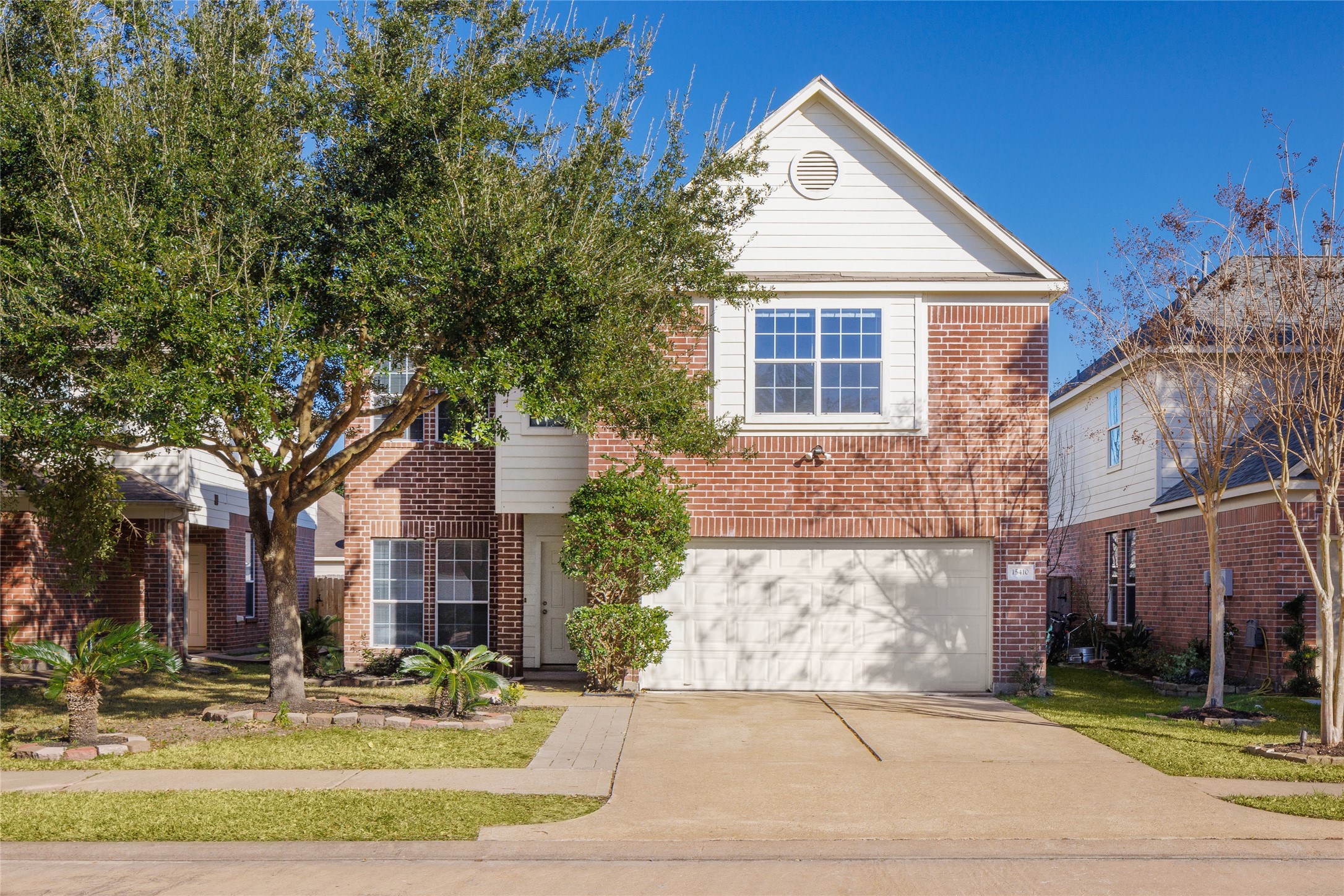 15410 Fir Woods Lane Property Photo 1