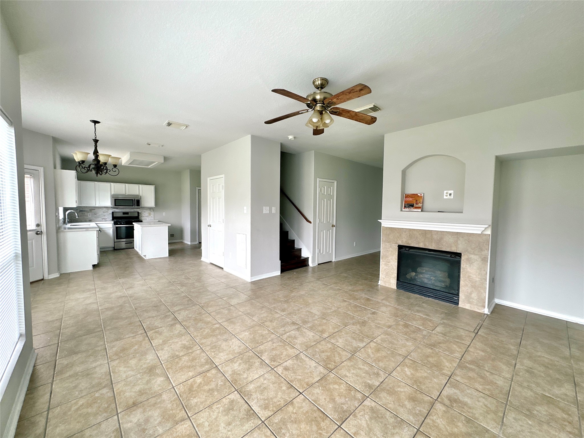 15410 Fir Woods Lane Property Photo 6