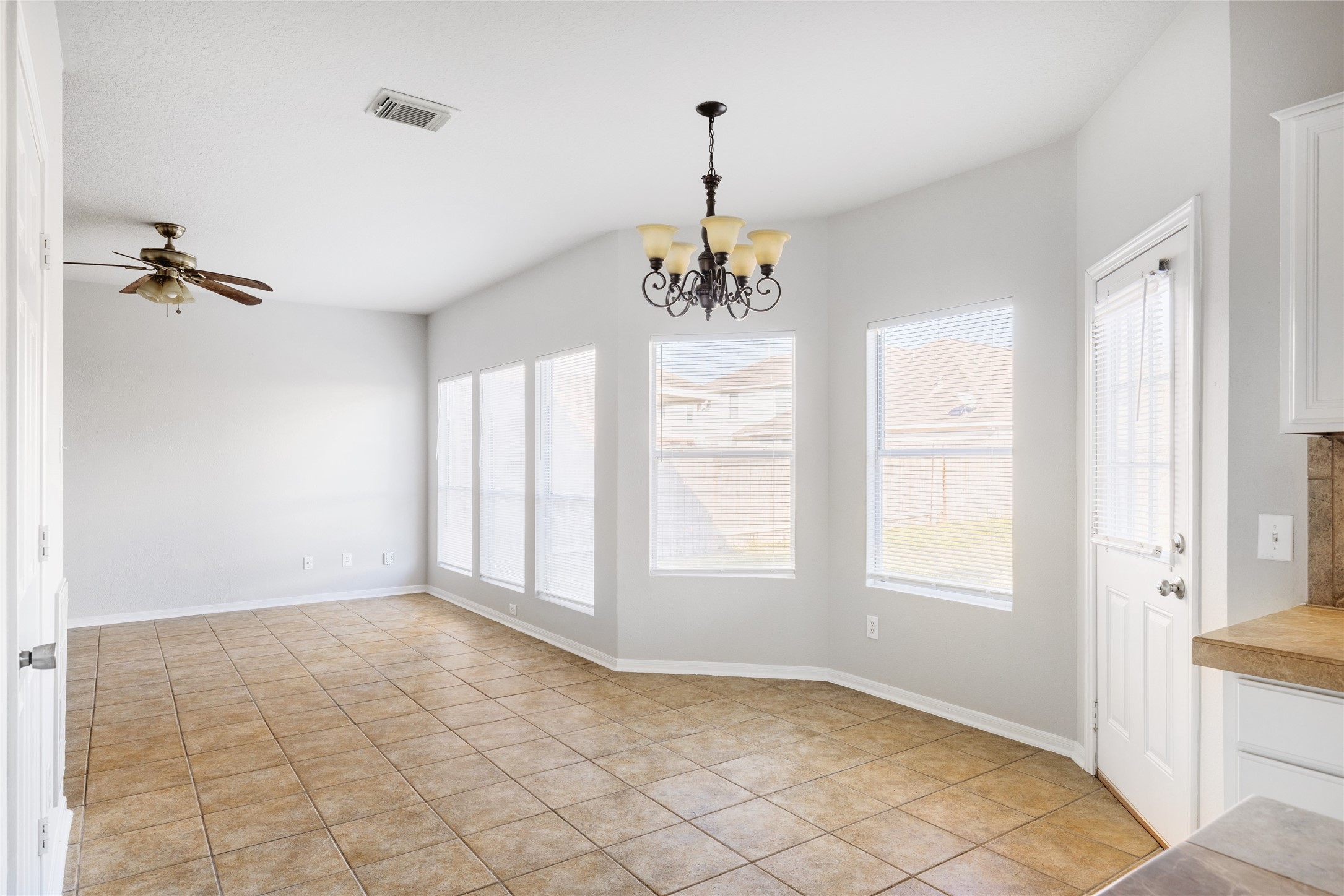 15410 Fir Woods Lane Property Photo 7