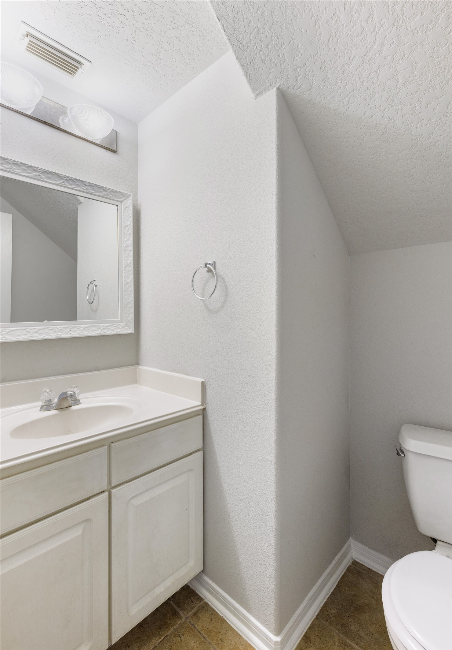 15410 Fir Woods Lane Property Photo 11