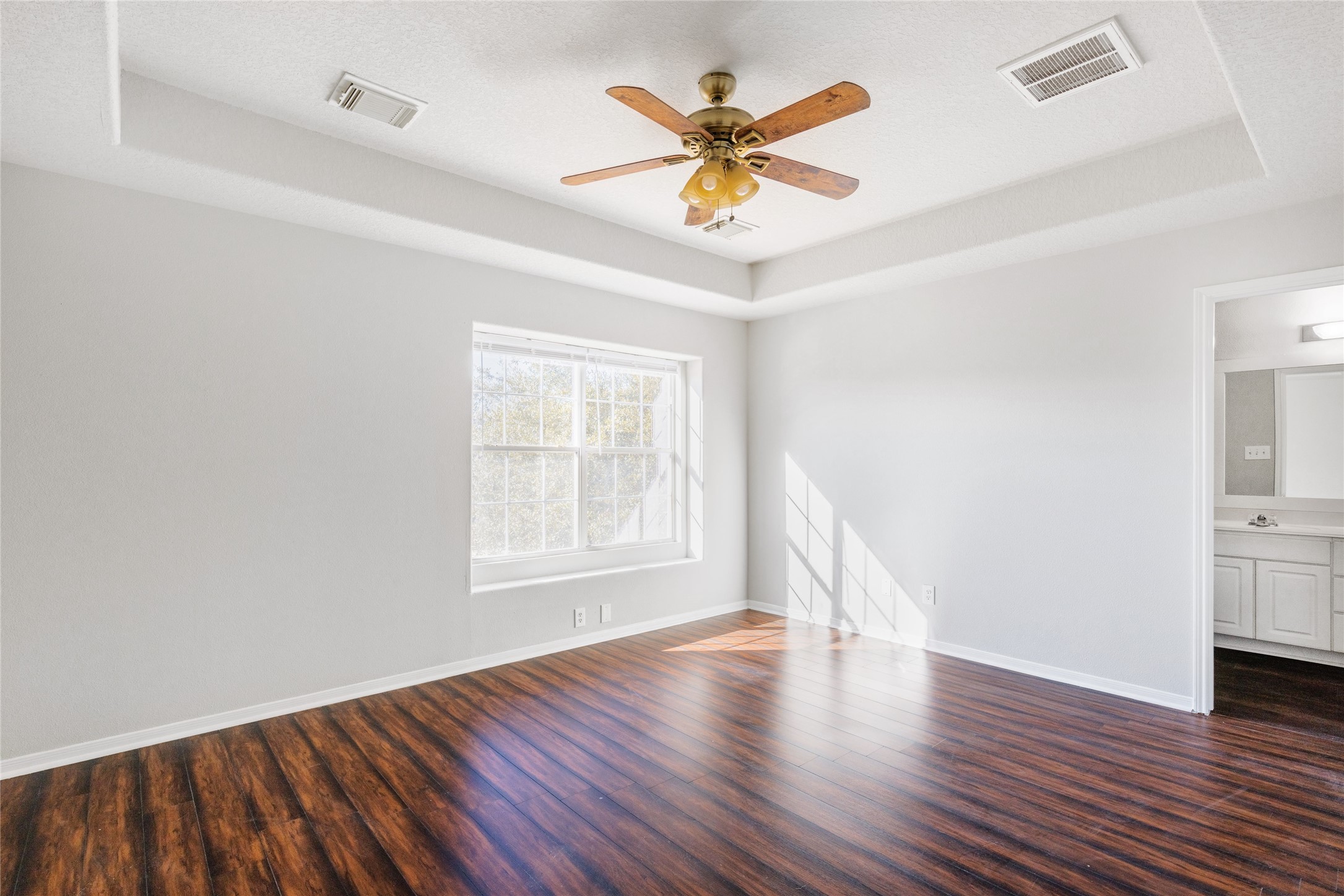 15410 Fir Woods Lane Property Photo 15