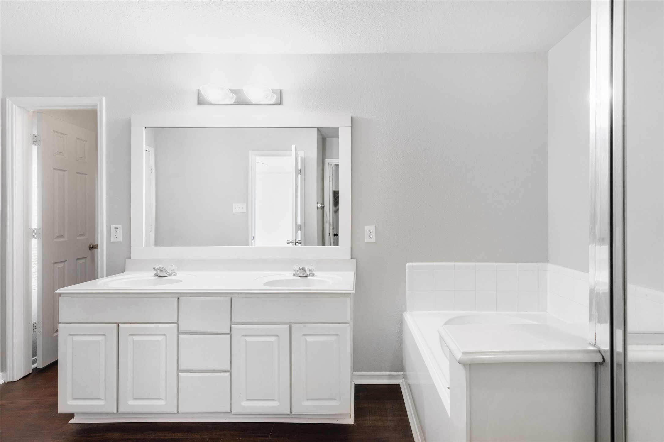 15410 Fir Woods Lane Property Photo 18