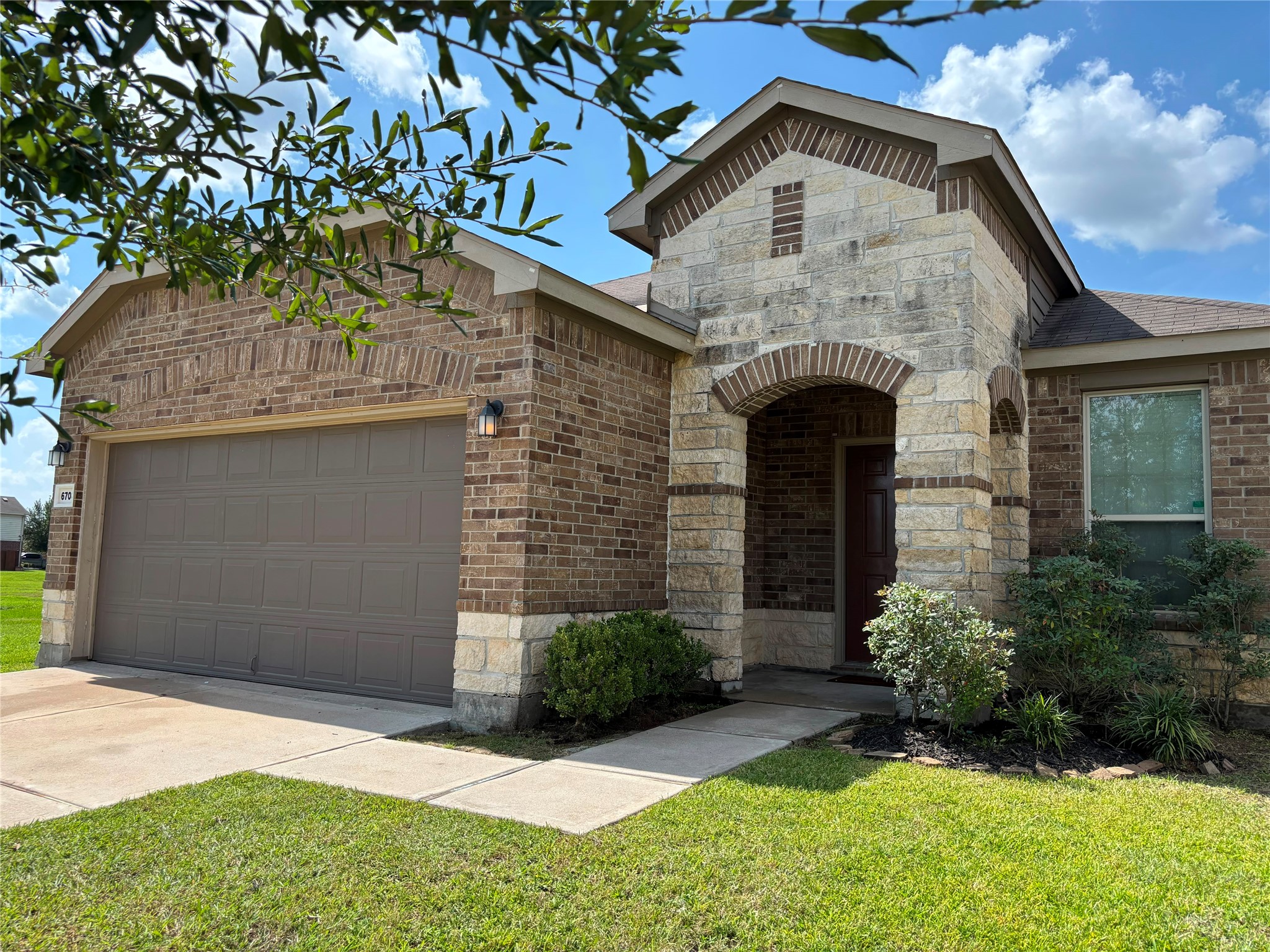 6703 Cortenridge Lane Property Photo 2