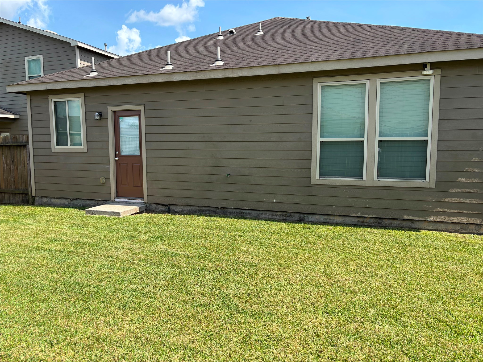6703 Cortenridge Lane Property Photo 7