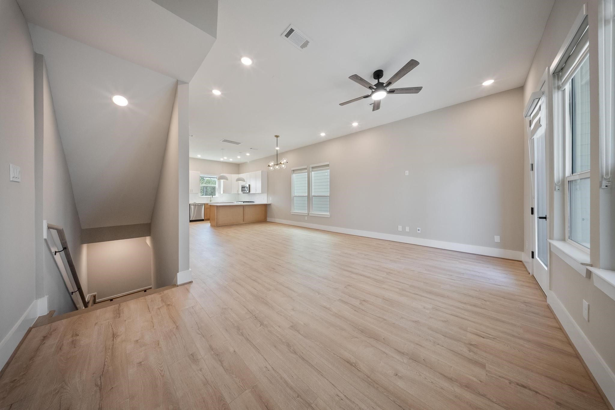 4013 Griggs Road D Property Photo 10