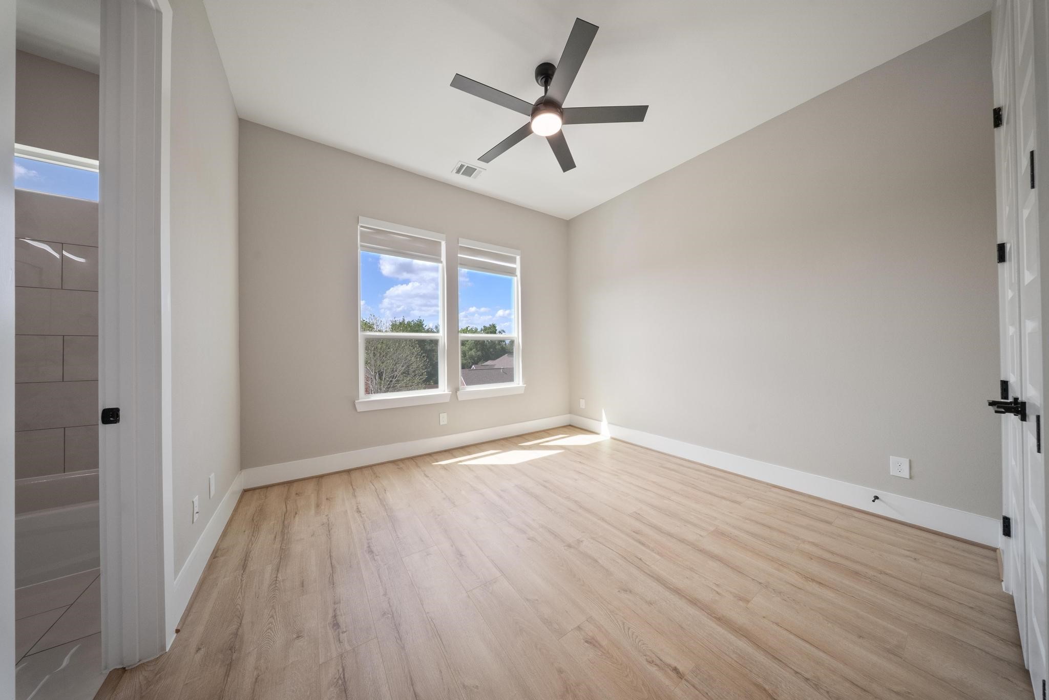 4013 Griggs Road D Property Photo 19