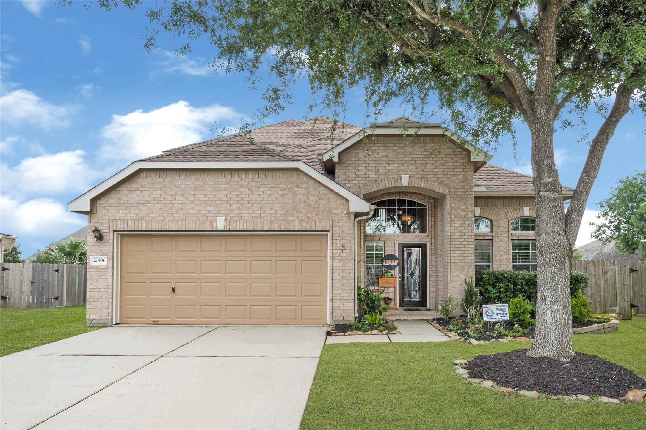 21406 Snow Goose Court Property Photo 2
