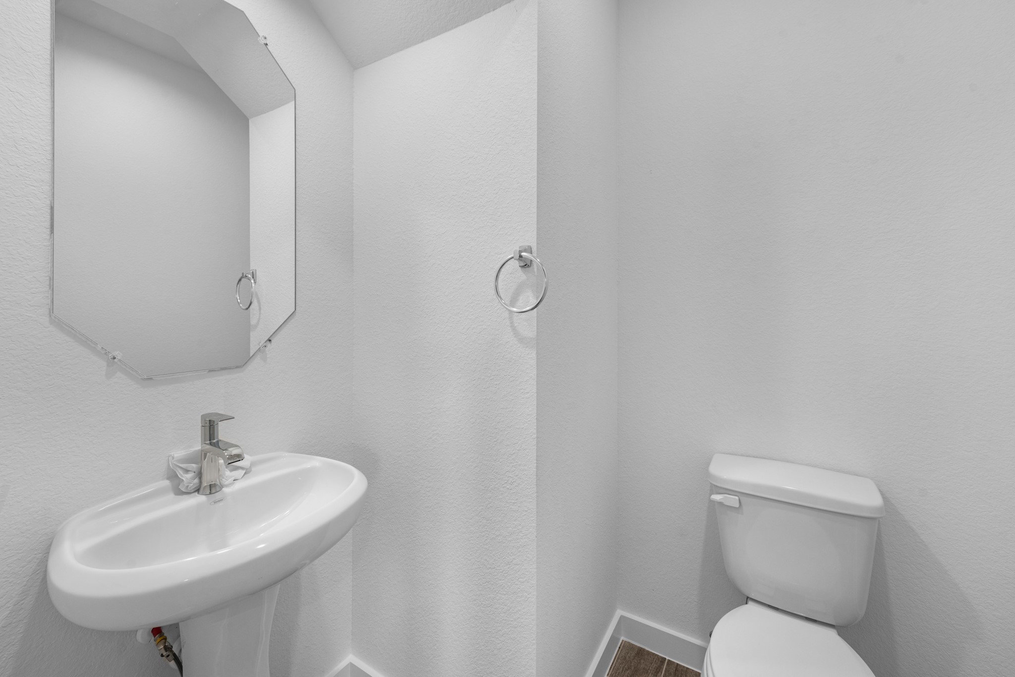 1731 Pecan Woods Lane Property Photo 15