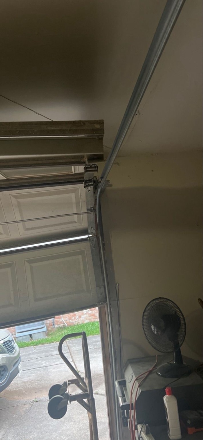 1027 Montour Drive Property Photo 6