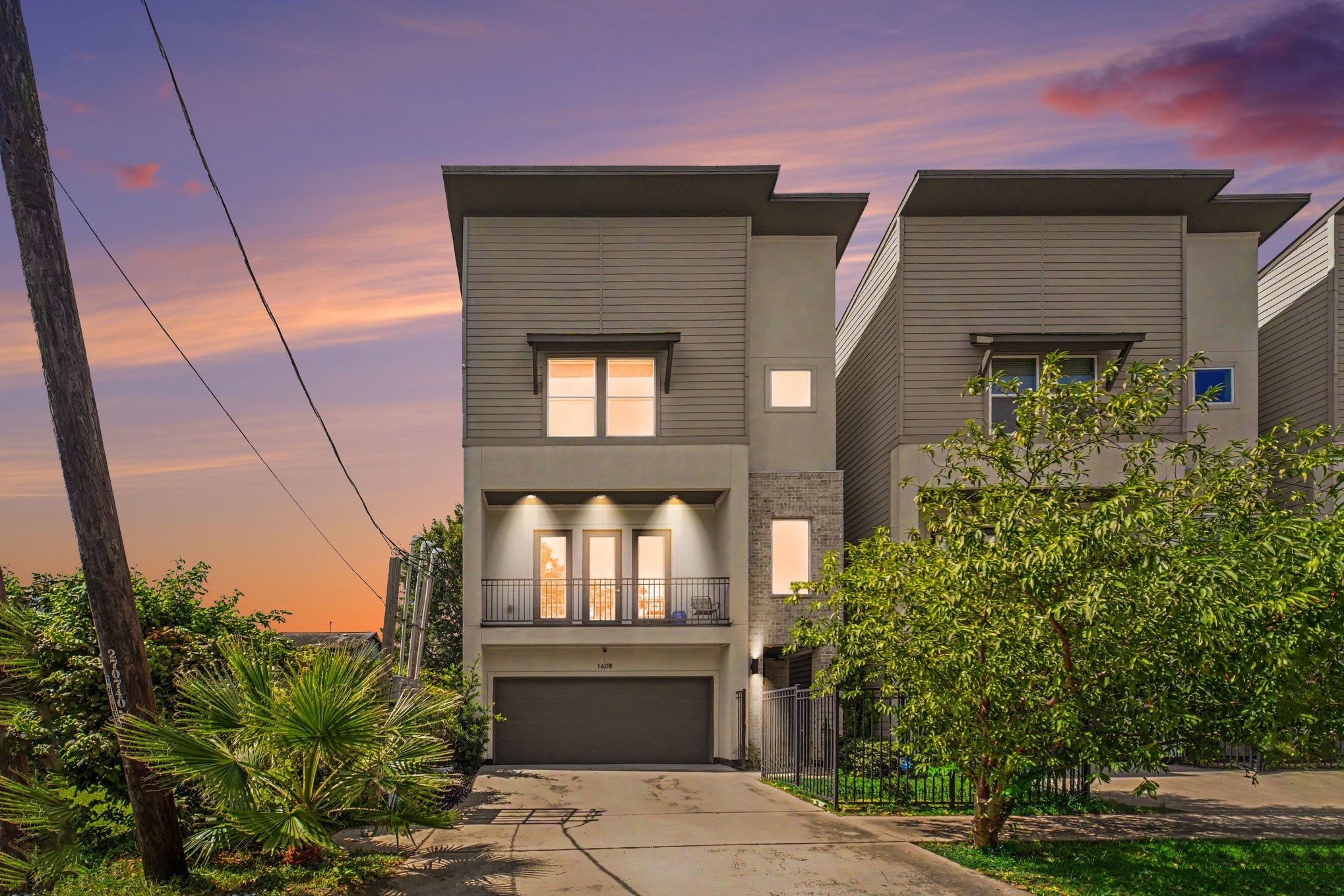 1608 Harrington Street Property Photo