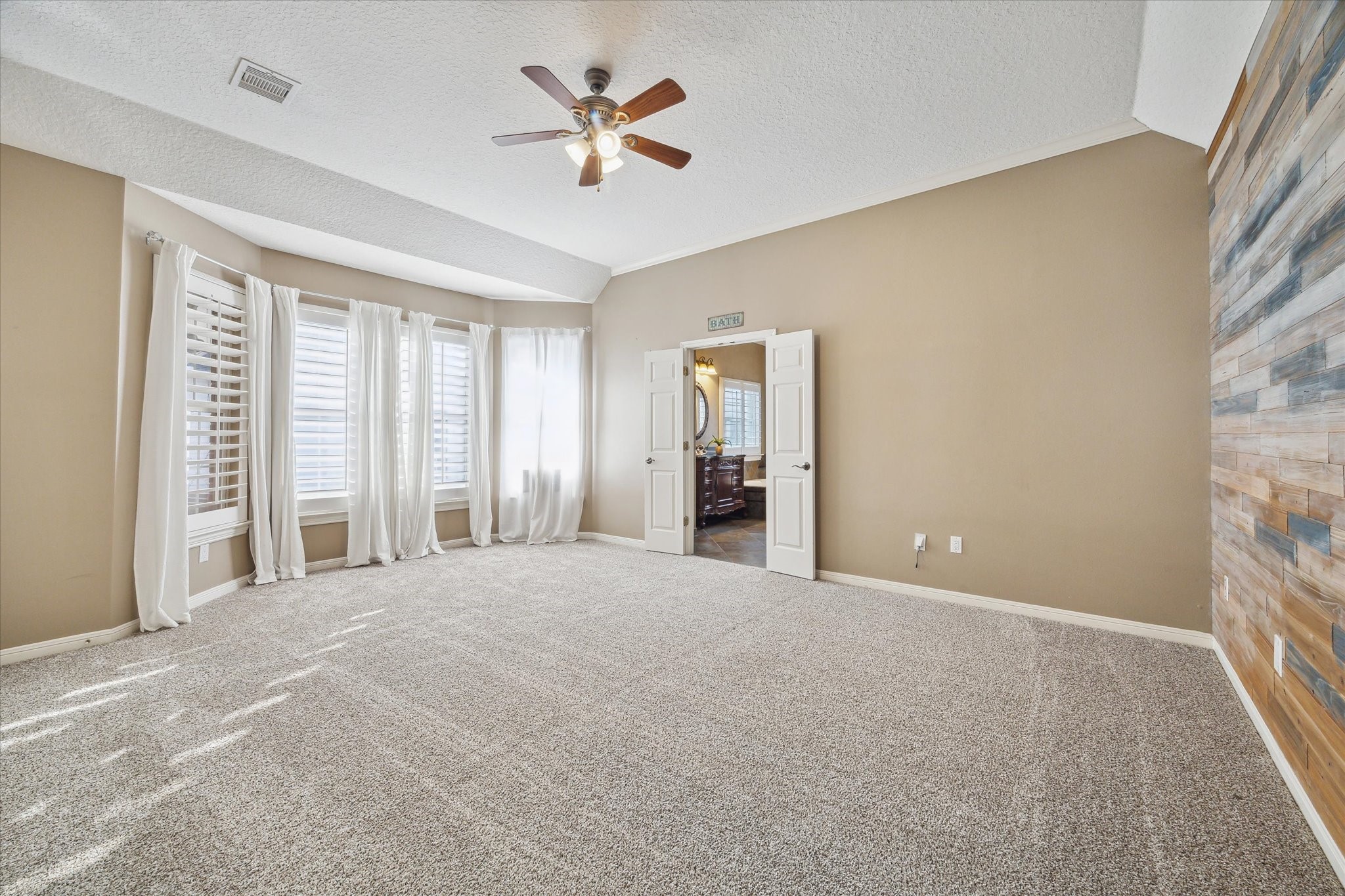 7125 Robin Meadow Street Property Photo 17