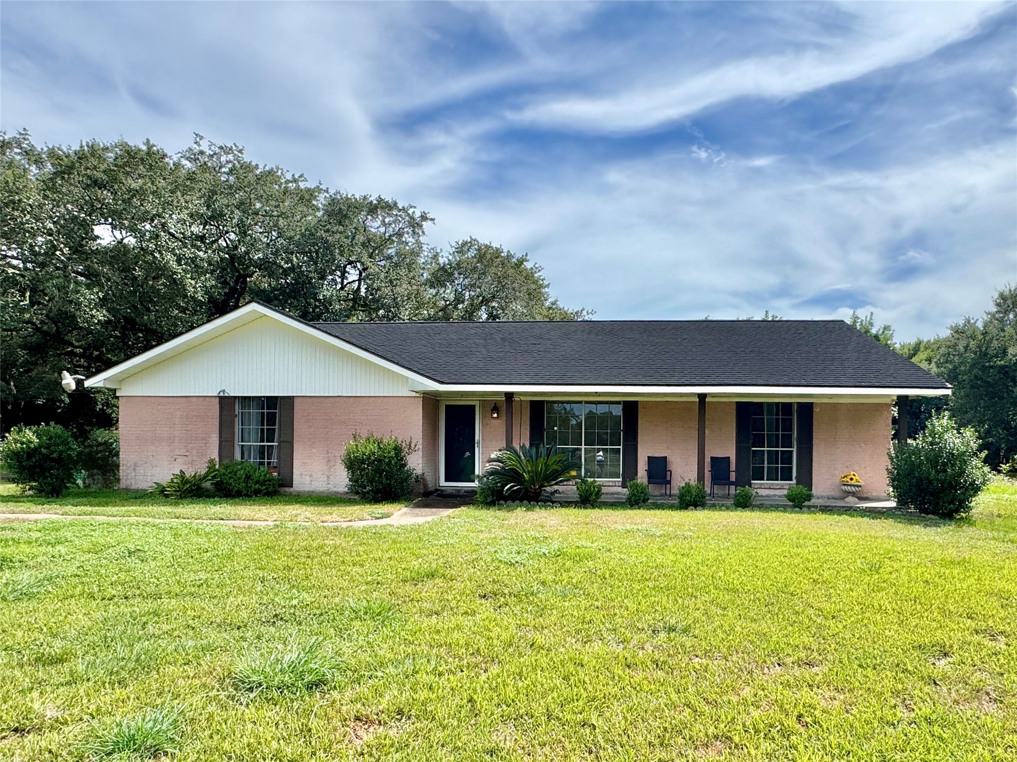 441 County Road 219 Property Photo 1