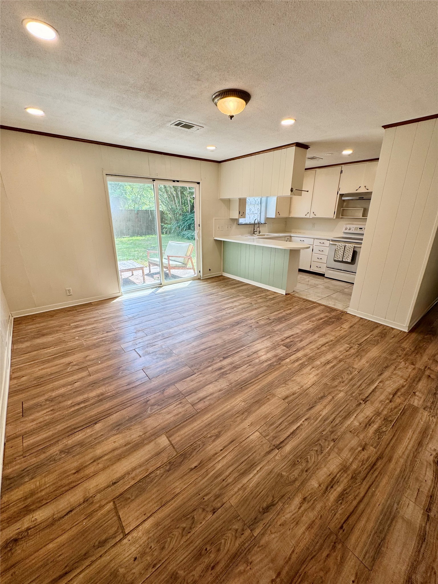 441 County Road 219 Property Photo 5