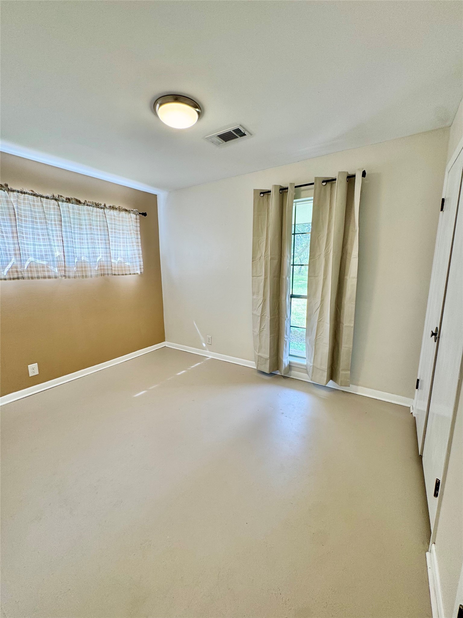 441 County Road 219 Property Photo 9