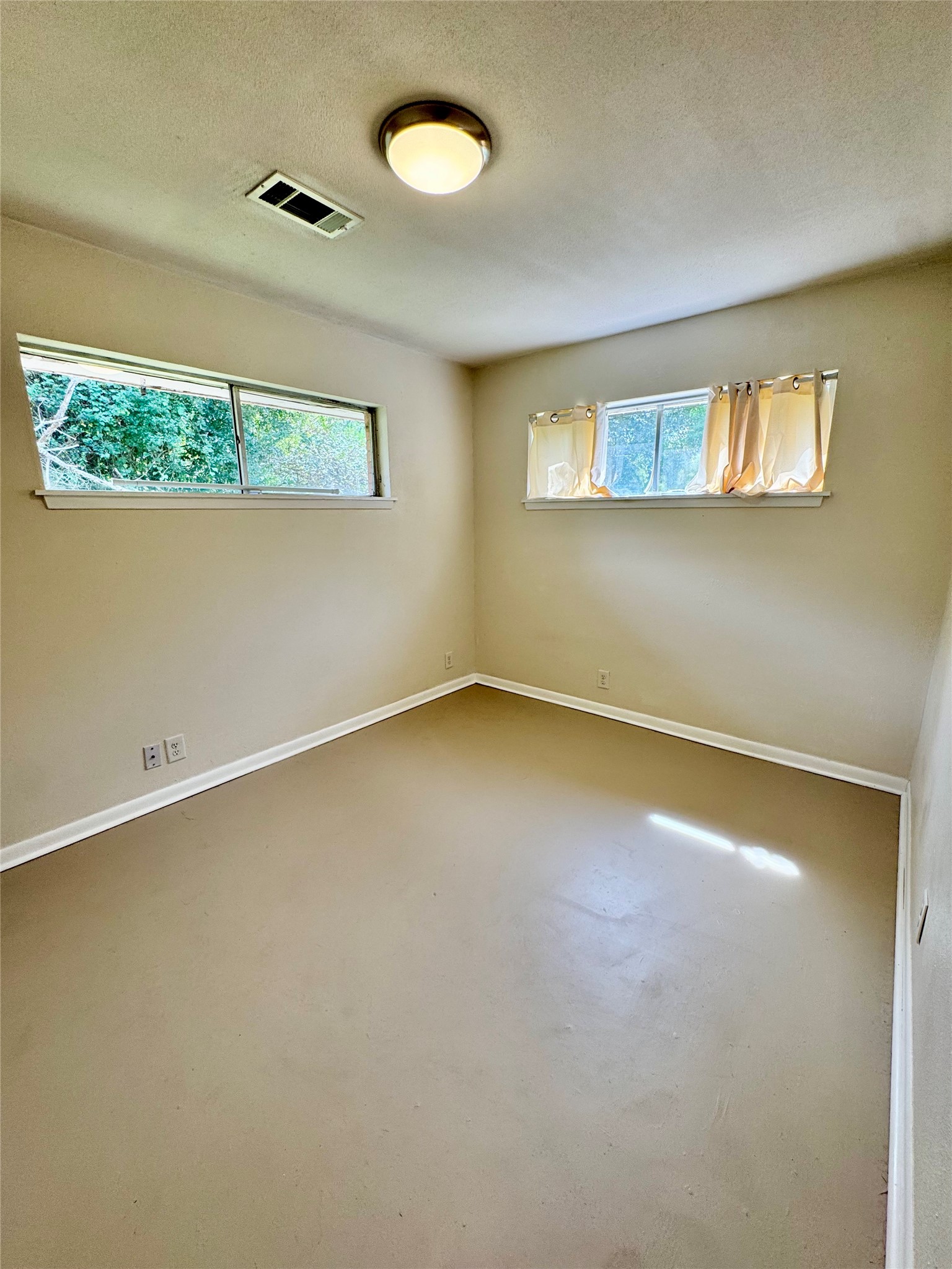 441 County Road 219 Property Photo 10