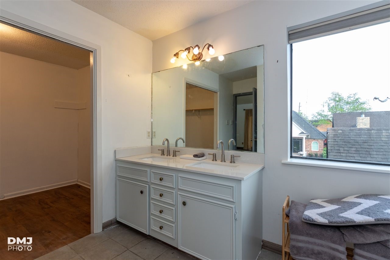 6770 Lexington Drive Property Photo 20