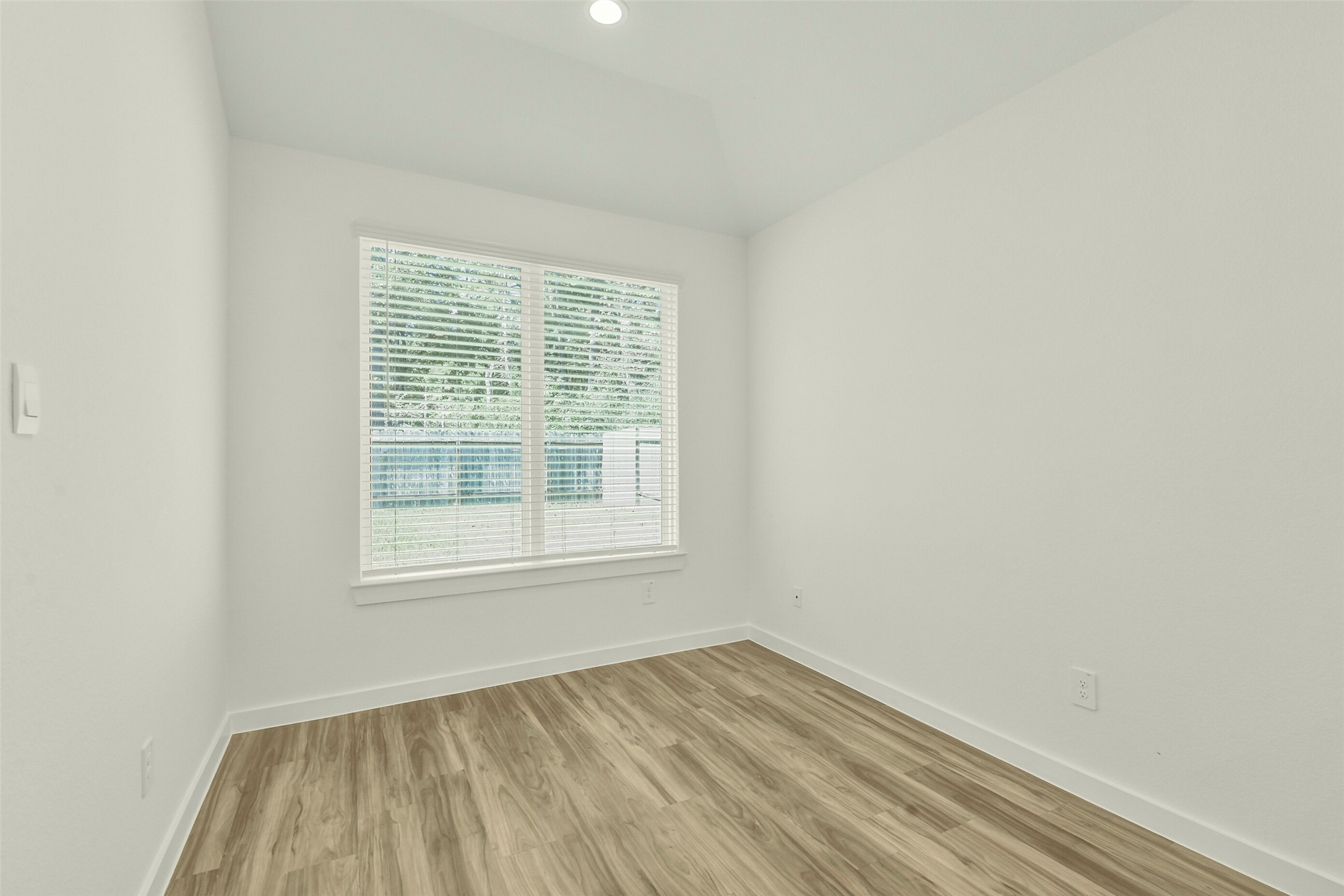 14322 Winema View Lane Property Photo 19