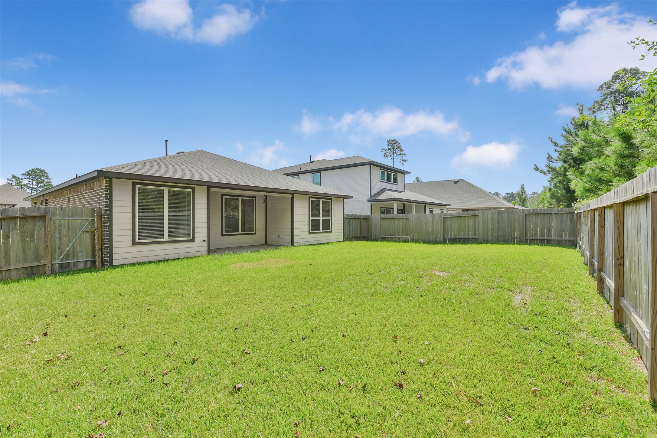 14322 Winema View Lane Property Photo 26