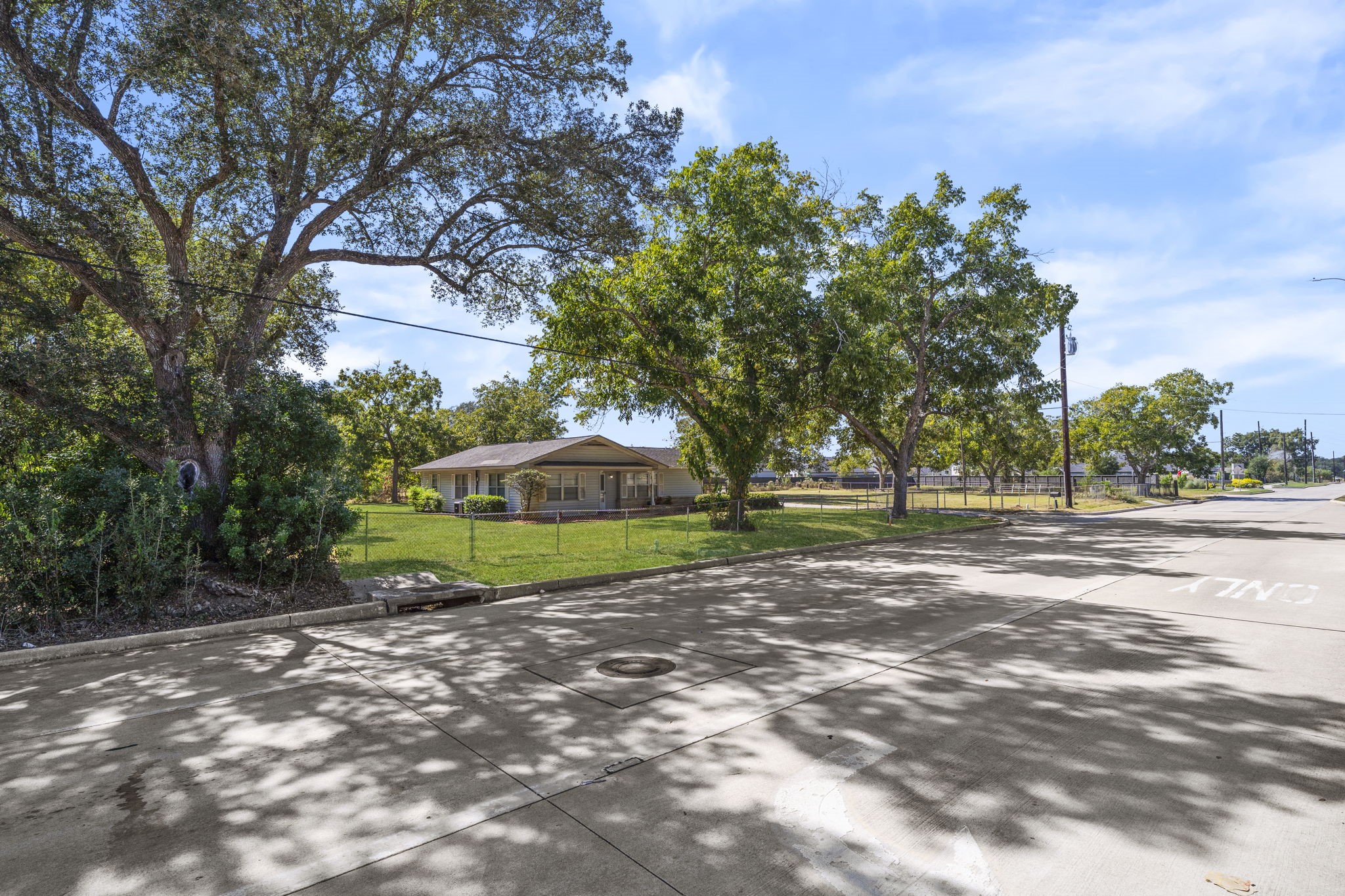 5418 Bryan Road Property Photo 17