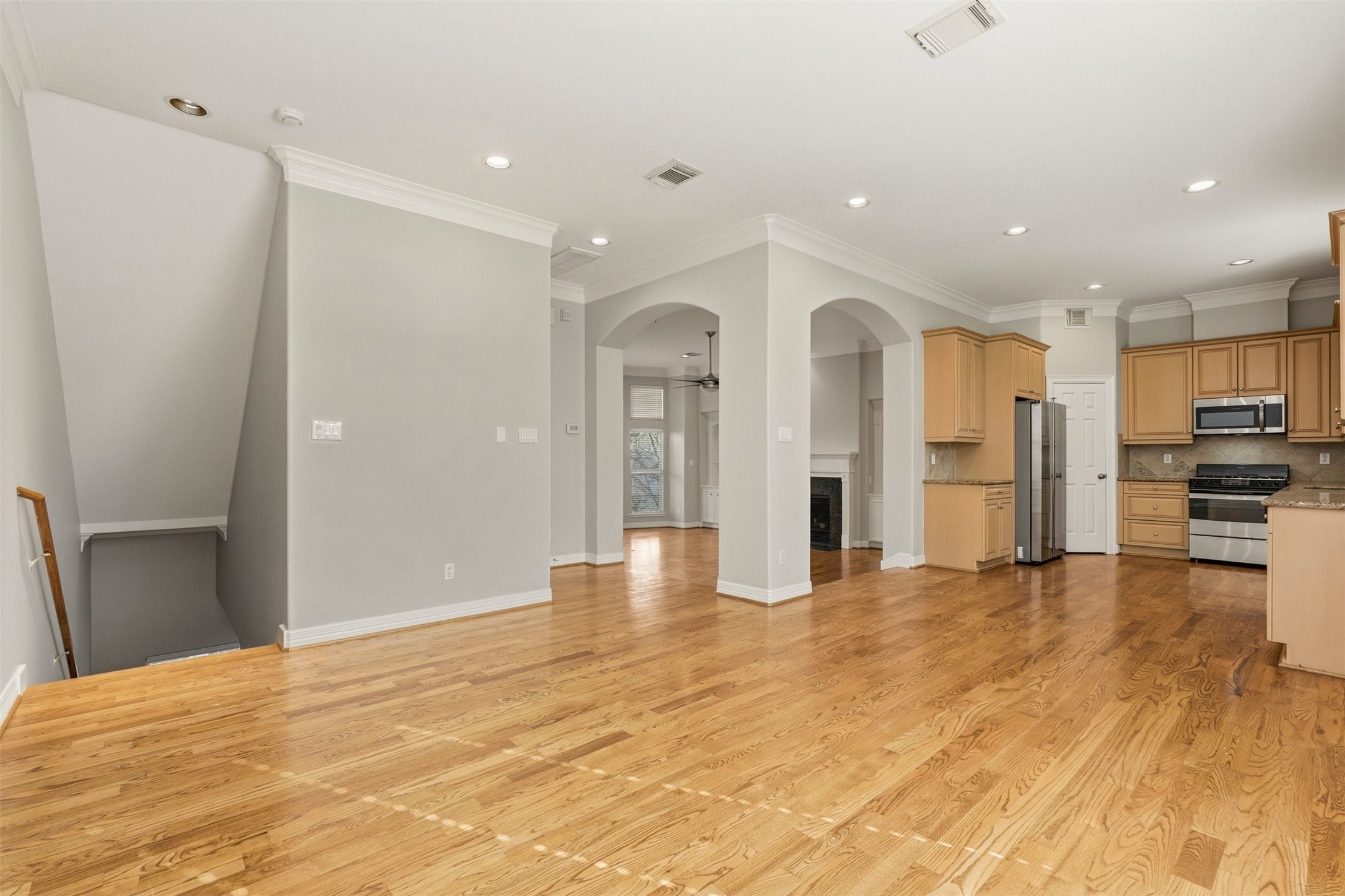 822 Stuart Street Property Photo 8