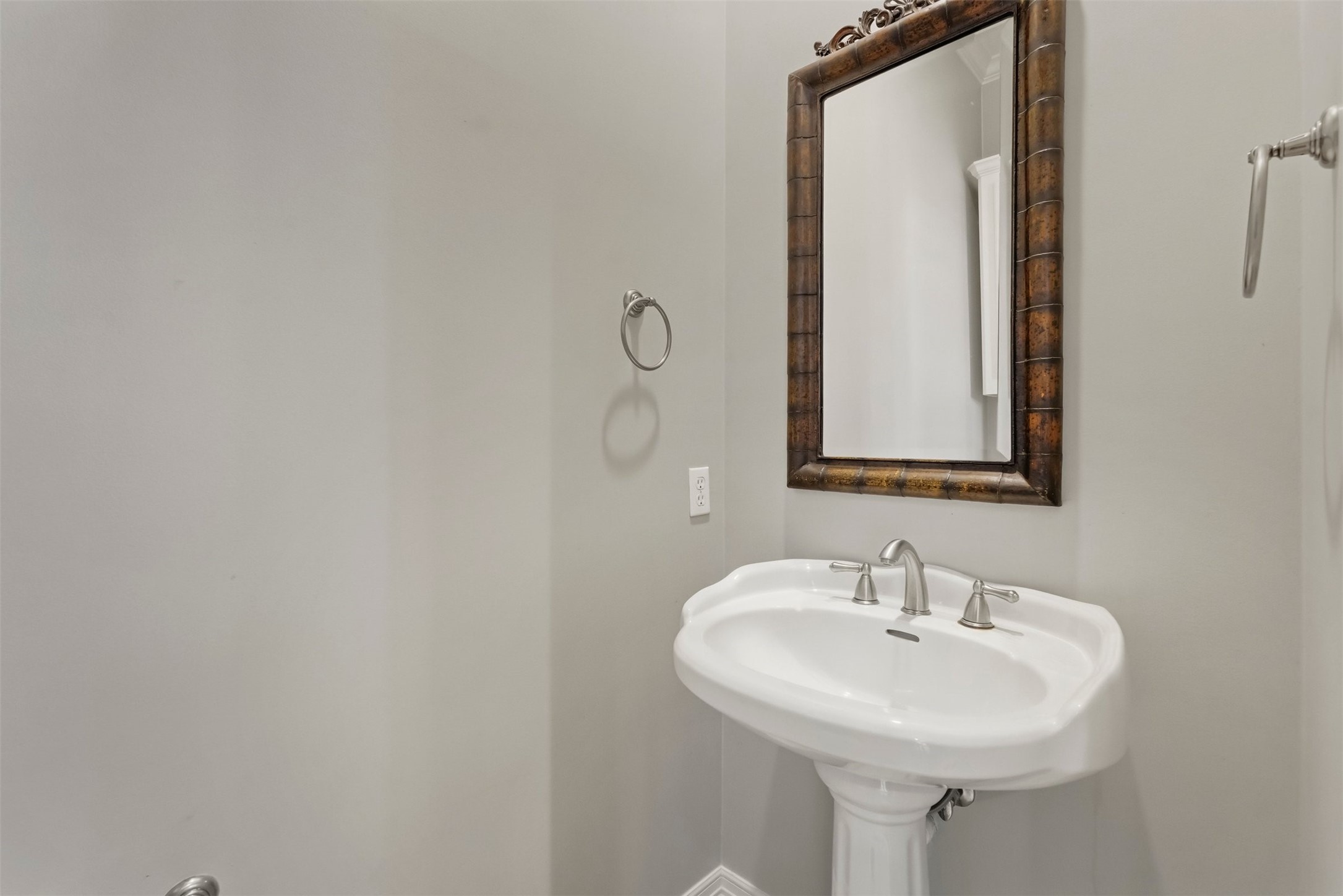 822 Stuart Street Property Photo 17