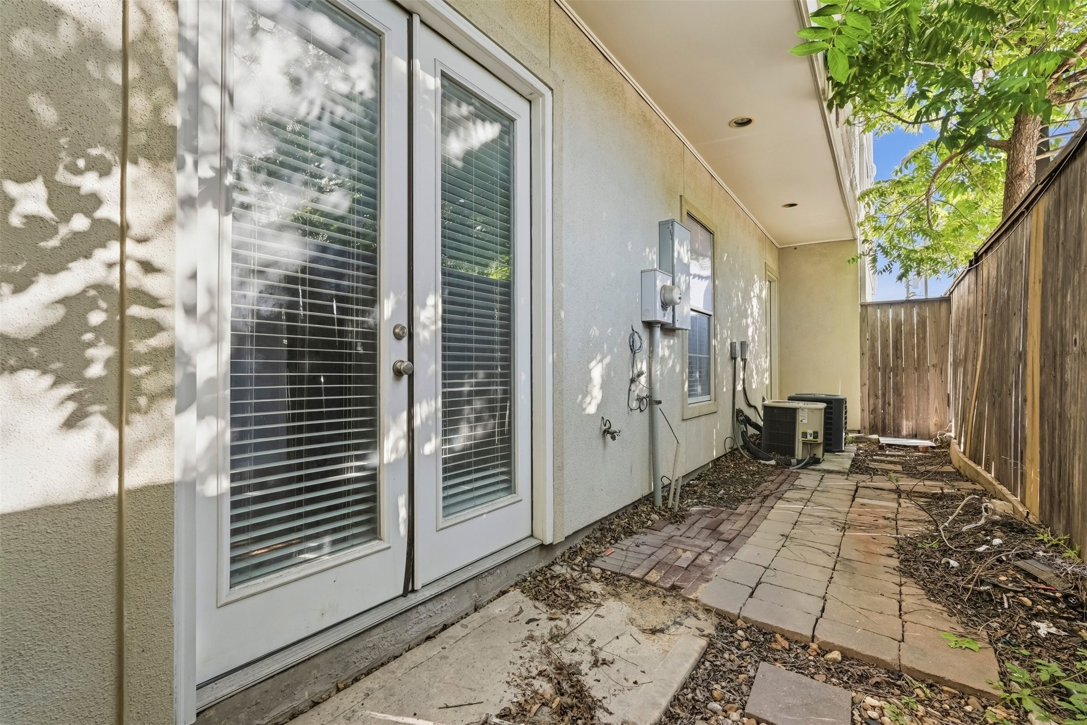 822 Stuart Street Property Photo 27