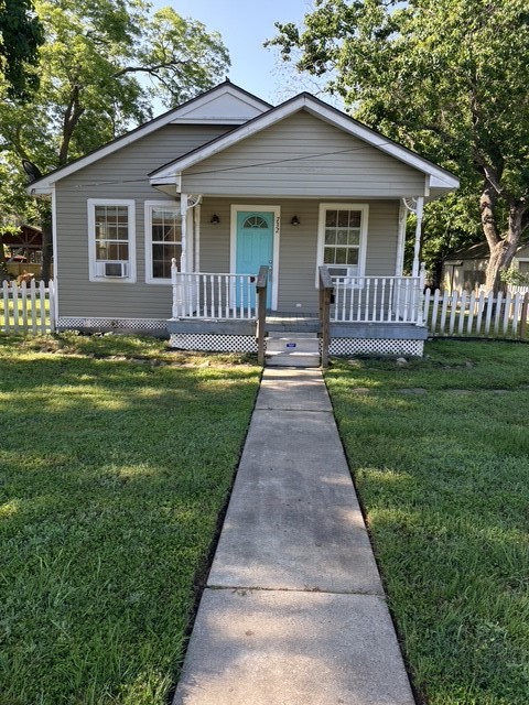 732 4th Street Property Photo 1